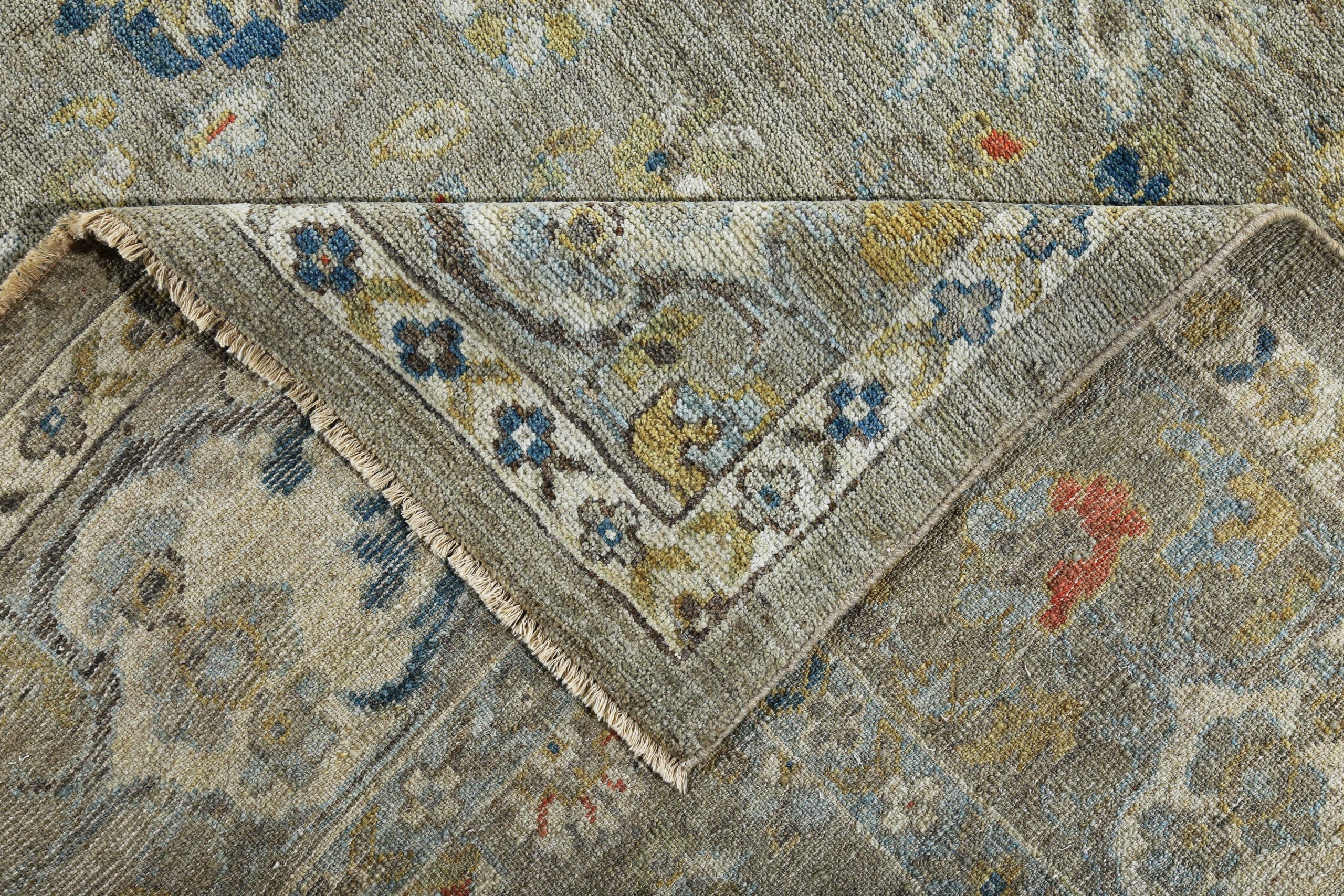 Thumbnail 5 for Persian Sultanabad Traditional Rug 89273