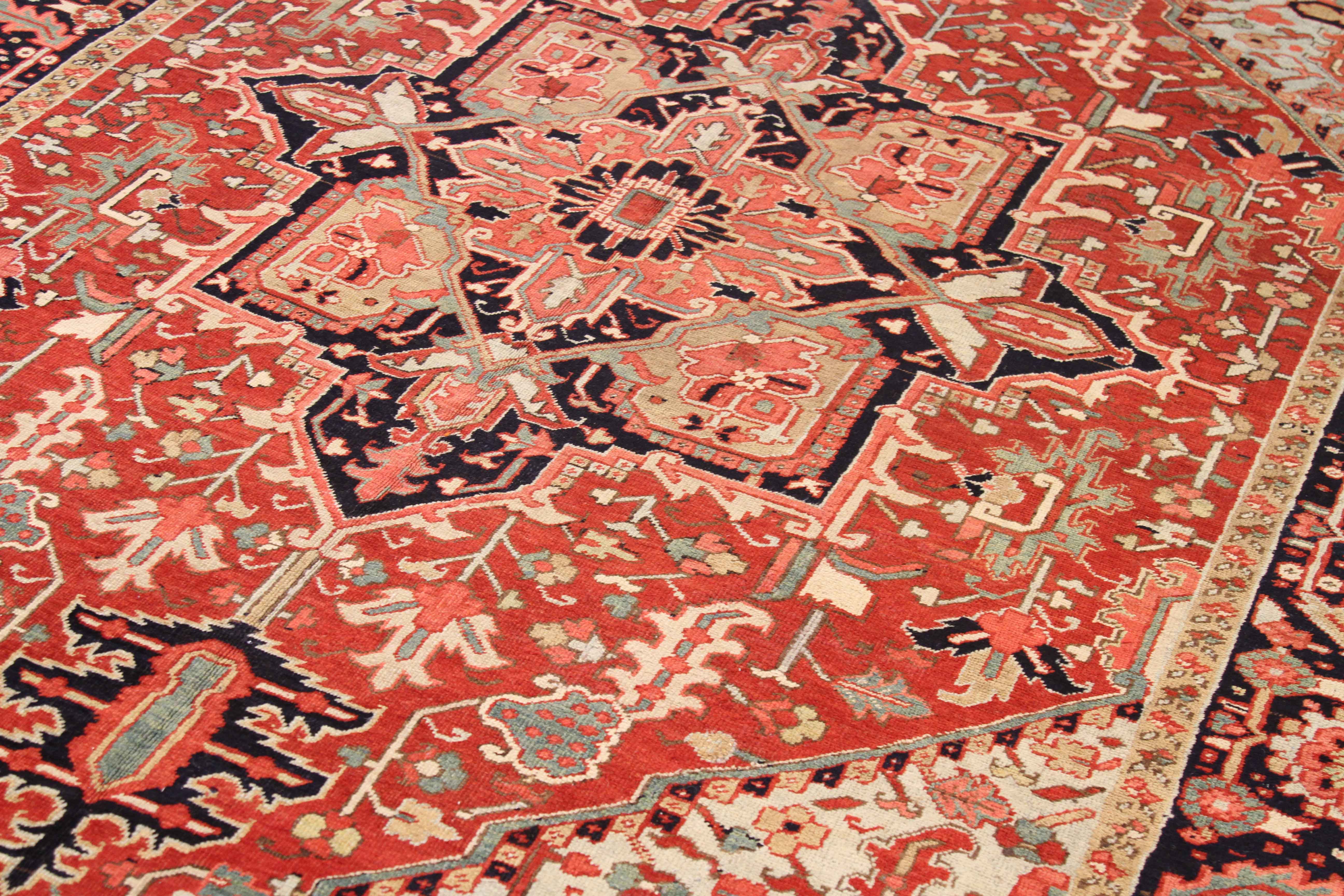 Thumbnail 3 for Antique Persian Traditional Rug 71978