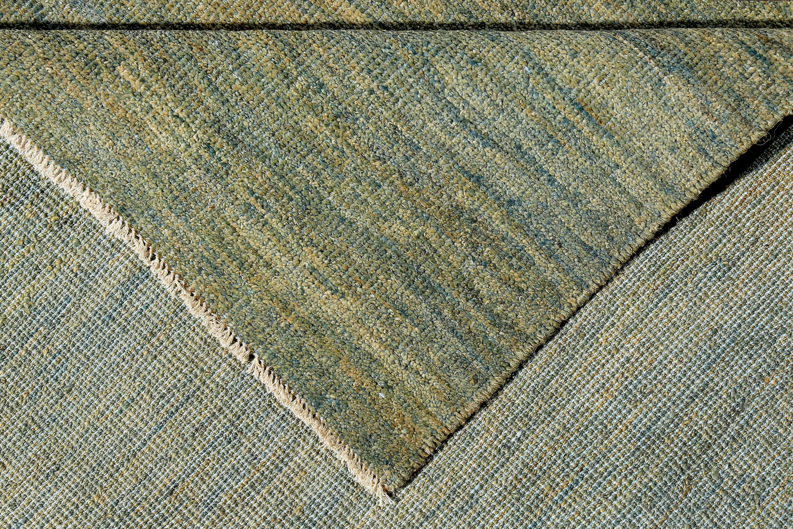 Thumbnail 4 for Persian Sultanabad Transitional Rug 89213