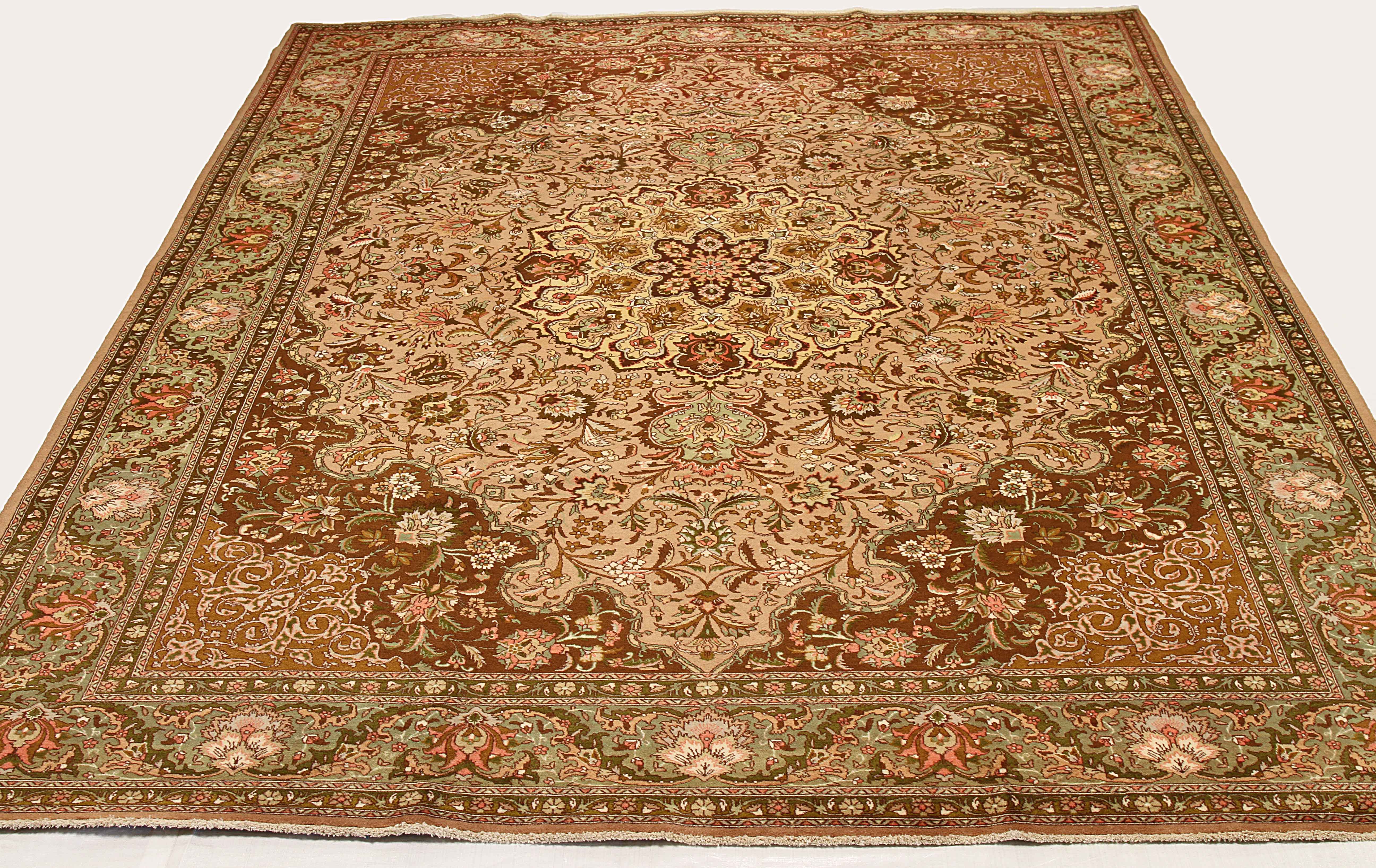 Thumbnail 5 for Antique Persian Tabriz Traditional Rug 10644