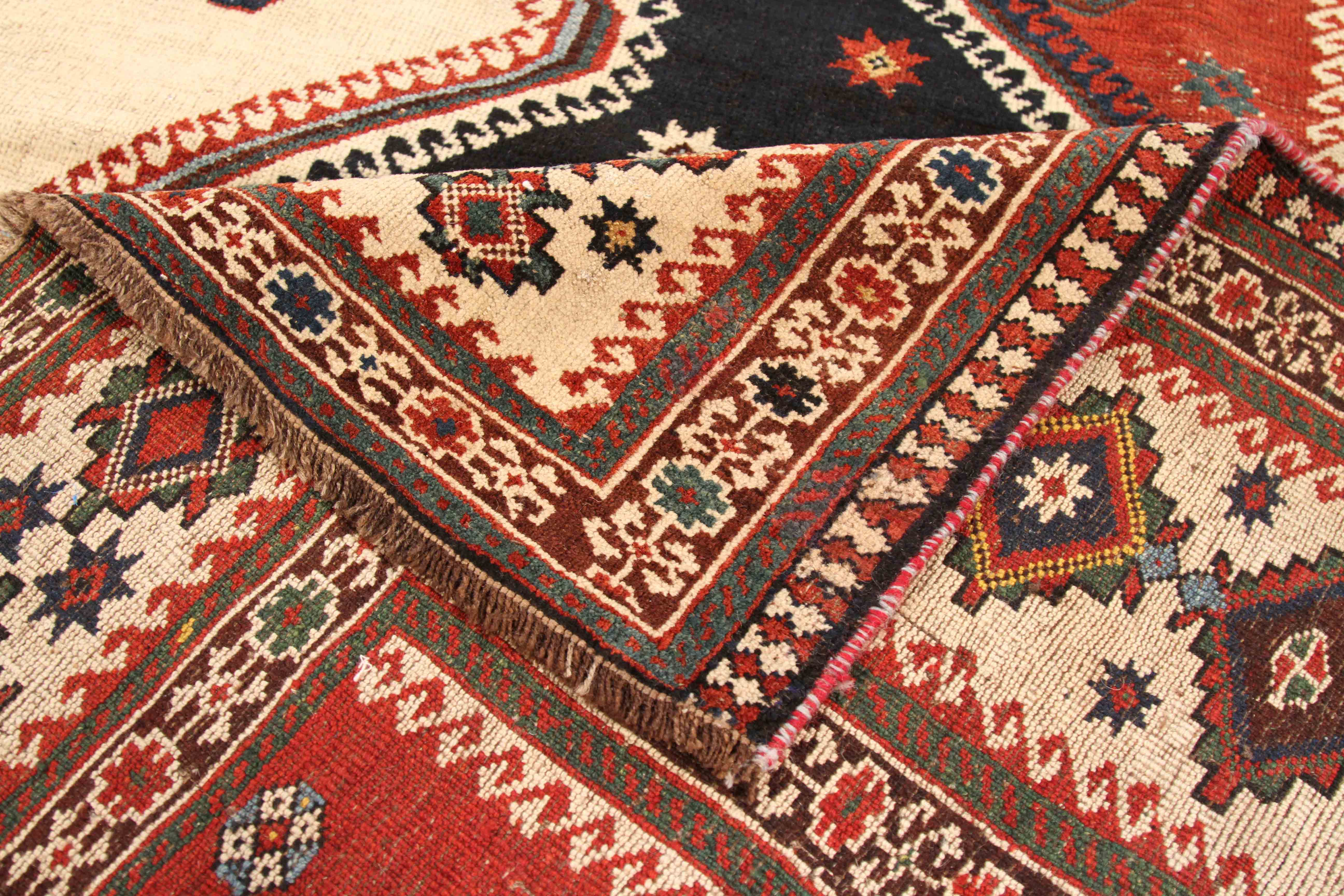 Thumbnail 4 for Antique Persian Shiraz Traditional Rug 70469