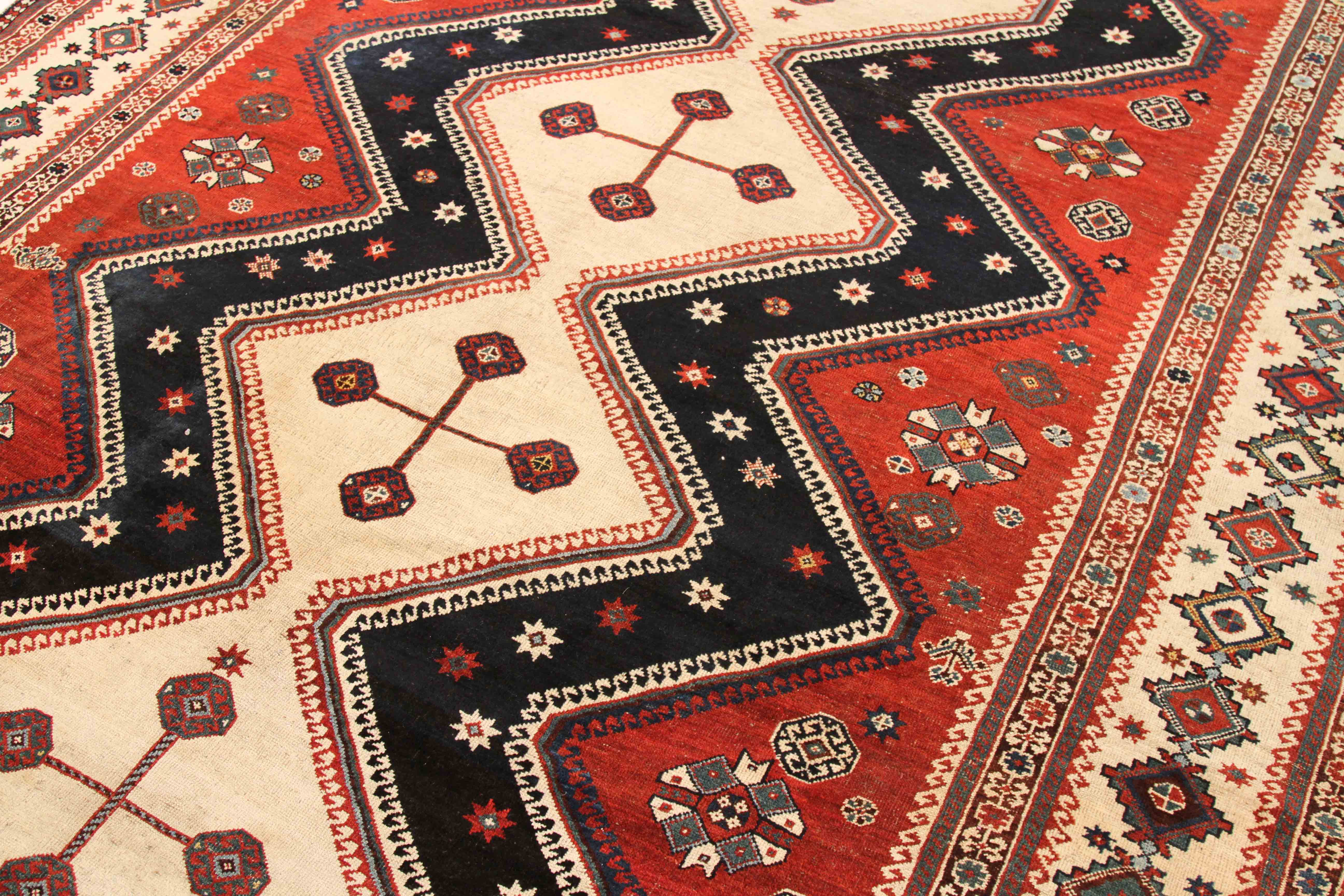 Thumbnail 3 for Antique Persian Shiraz Traditional Rug 70469