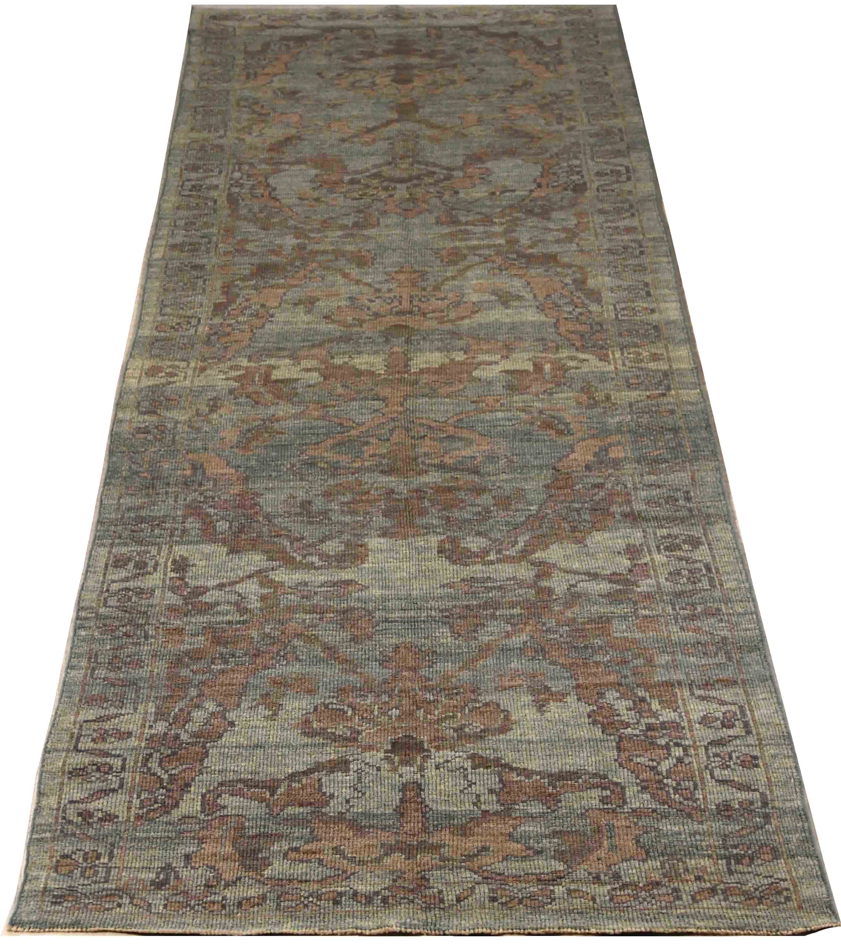 Thumbnail 10 for Persian Oushak Transitional Rug 70498