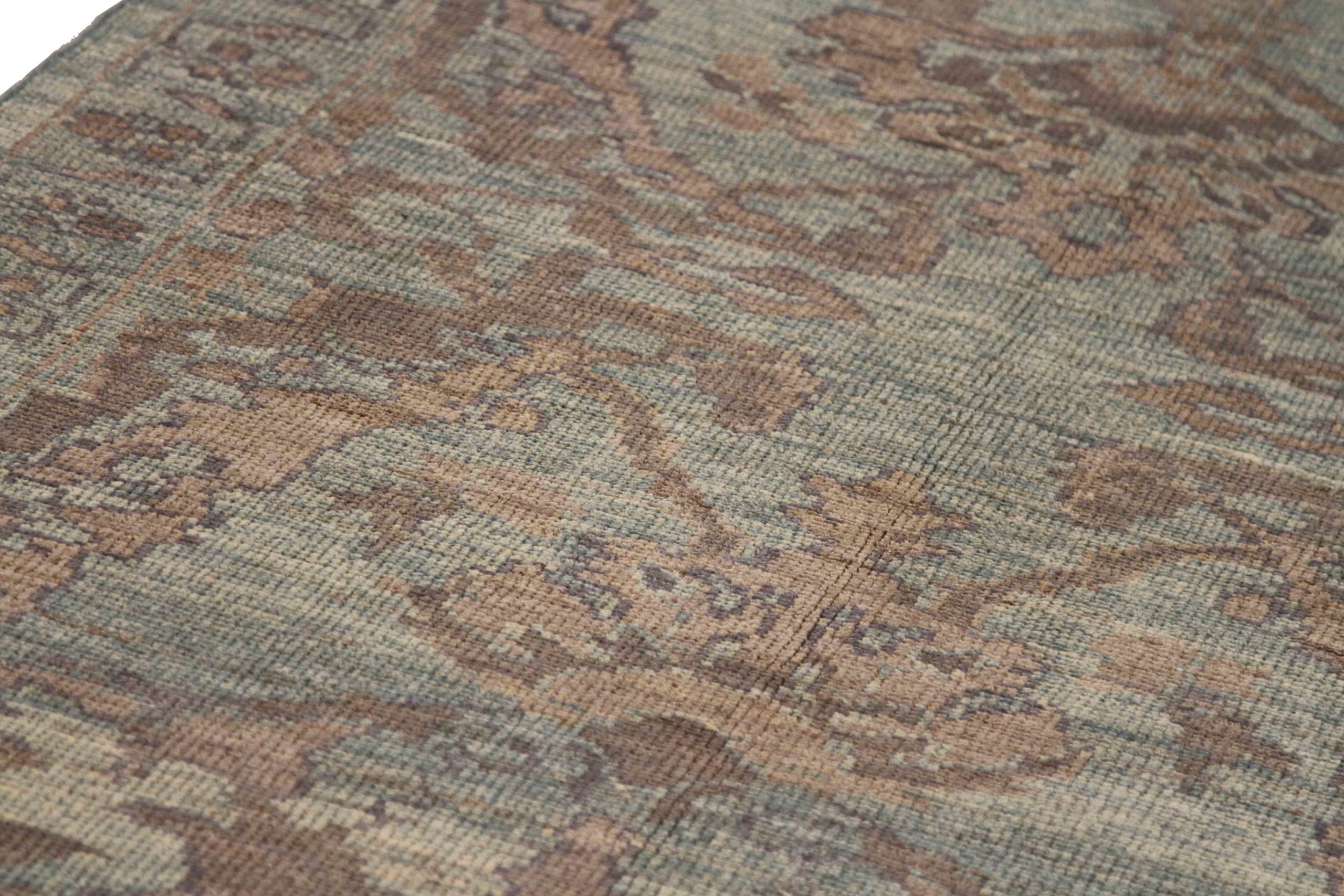 Thumbnail 5 for Persian Oushak Transitional Rug 70498