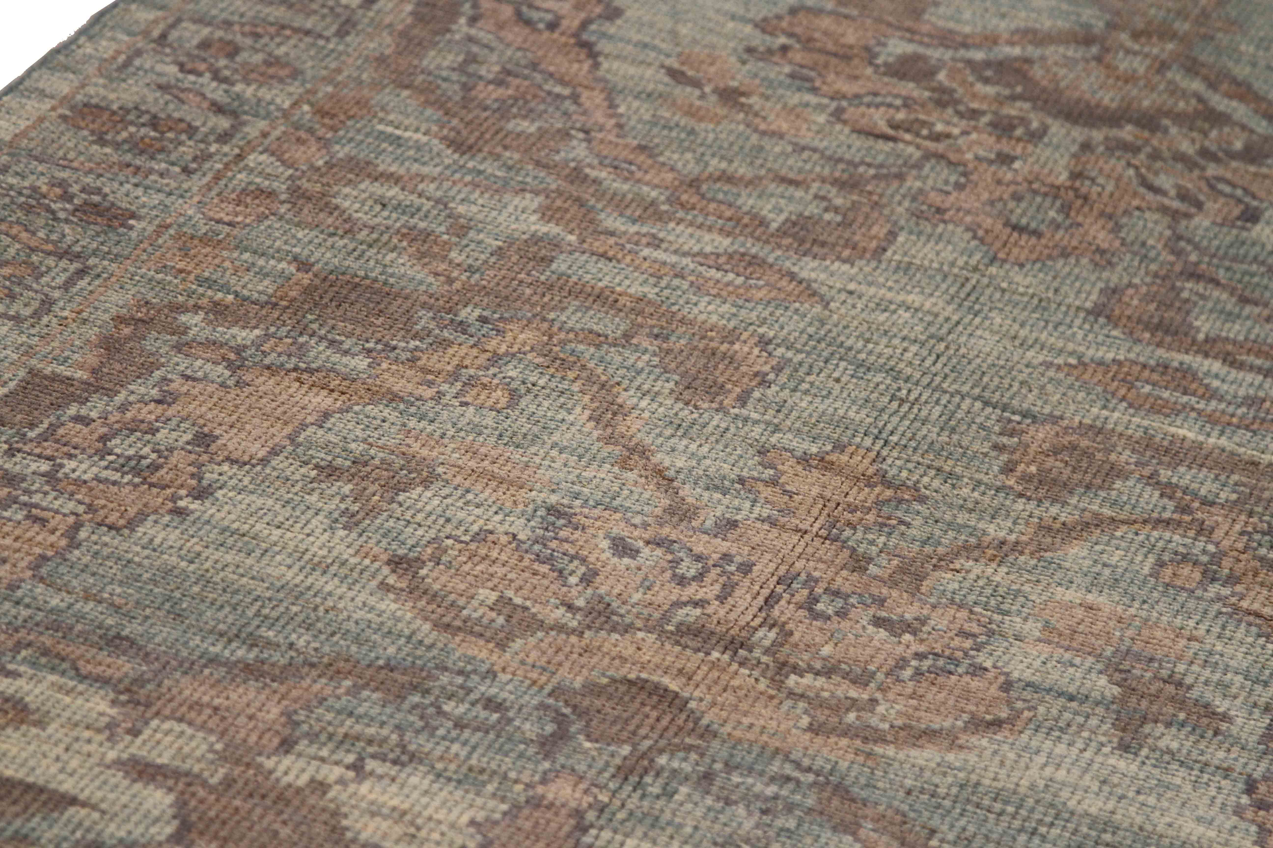 Thumbnail 7 for Persian Oushak Transitional Rug 70498