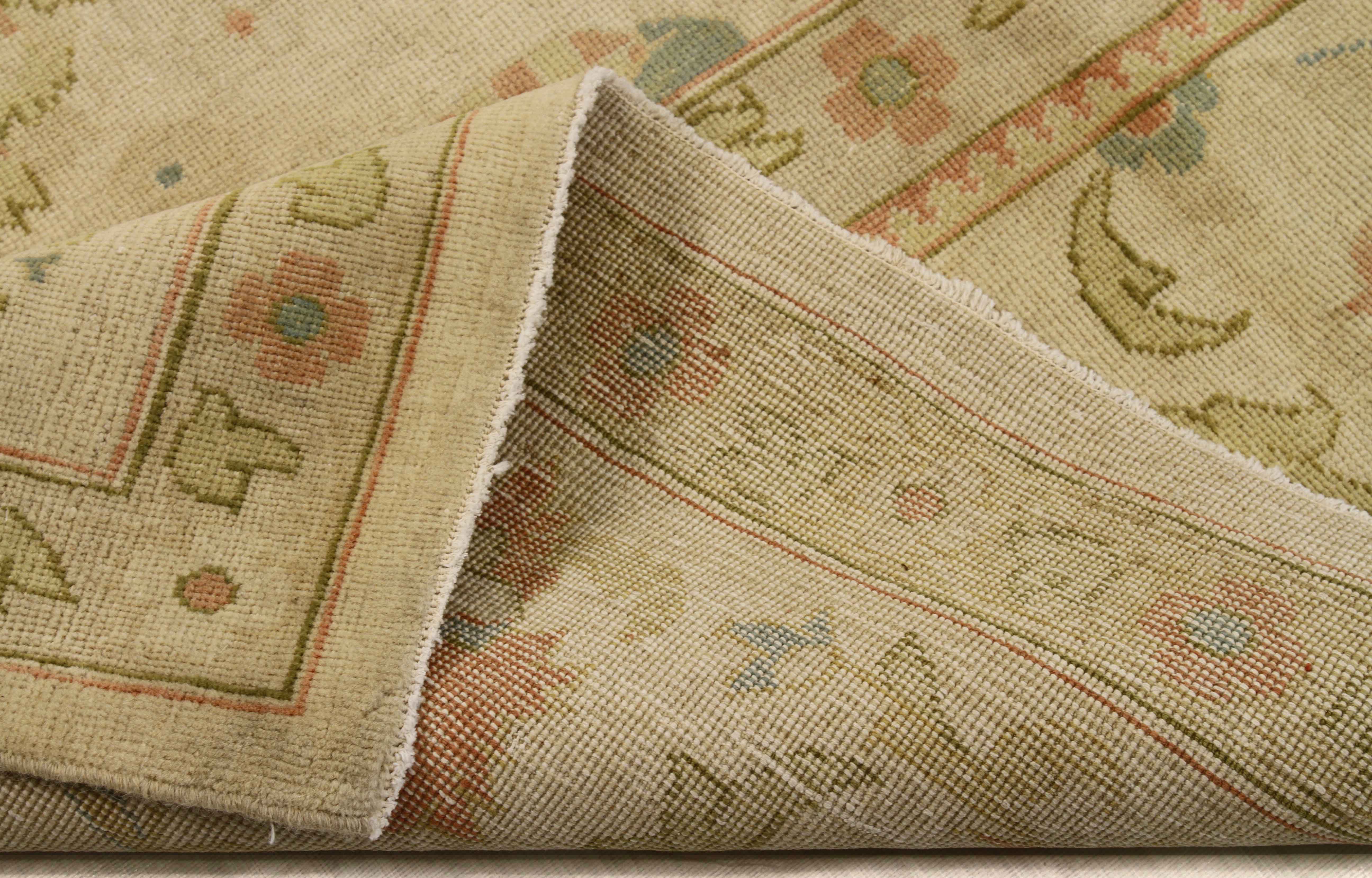 Thumbnail 3 for Persian Sultanabad Transitional Rug 53751