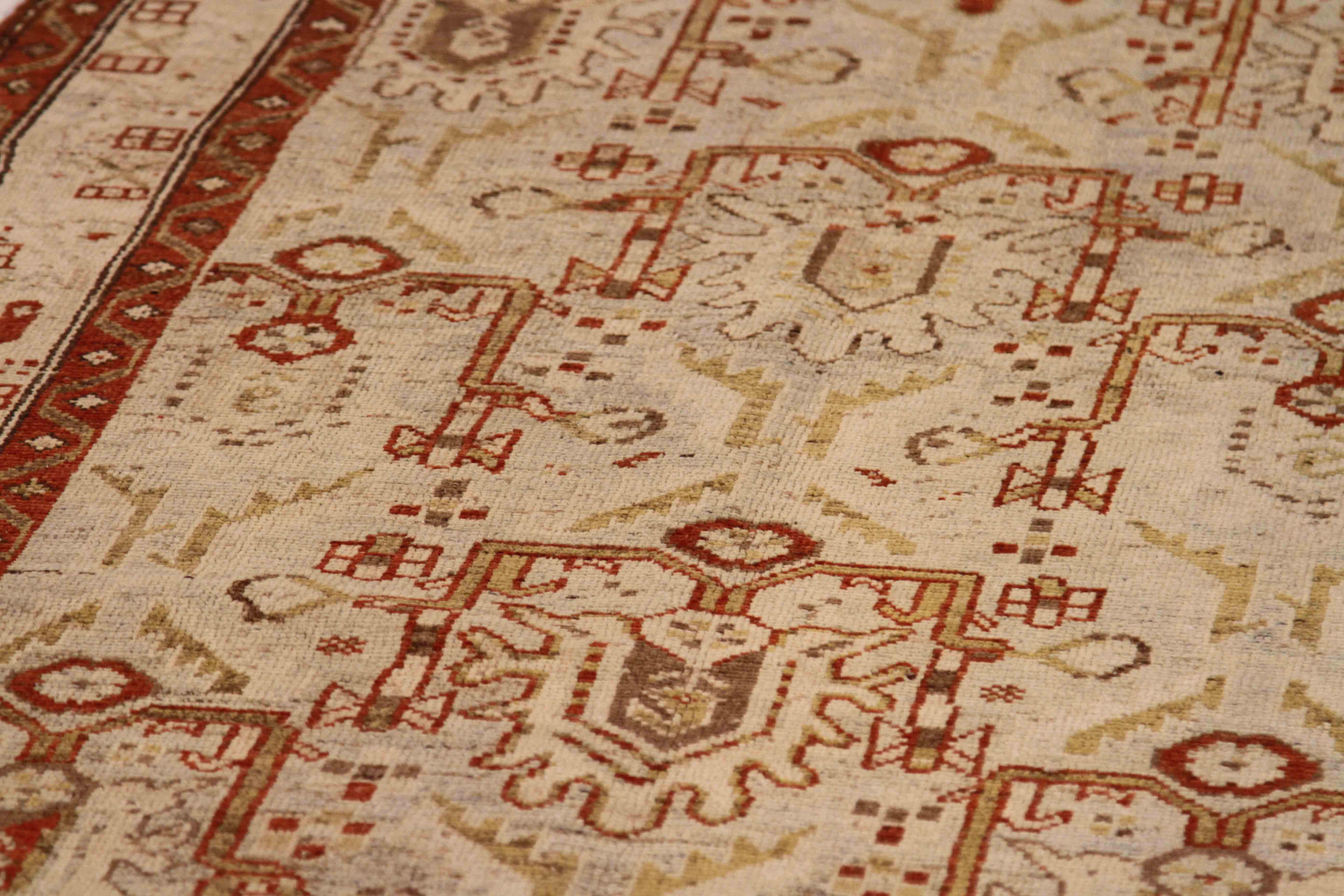 Thumbnail 5 for Antique Persian Malayer Traditional Rug 70566