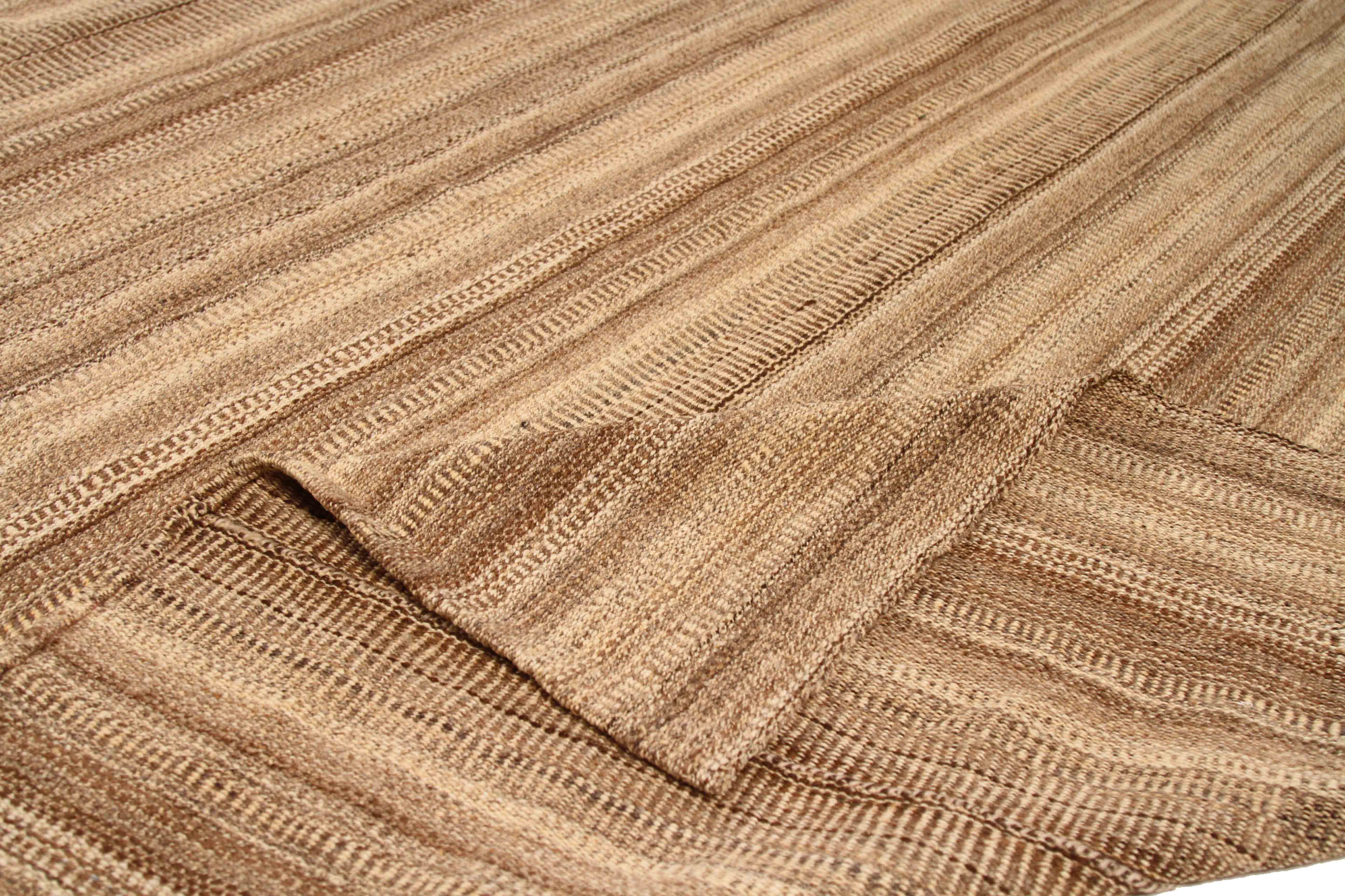 Thumbnail 4 for Antique Persian Transitional Rug 70557