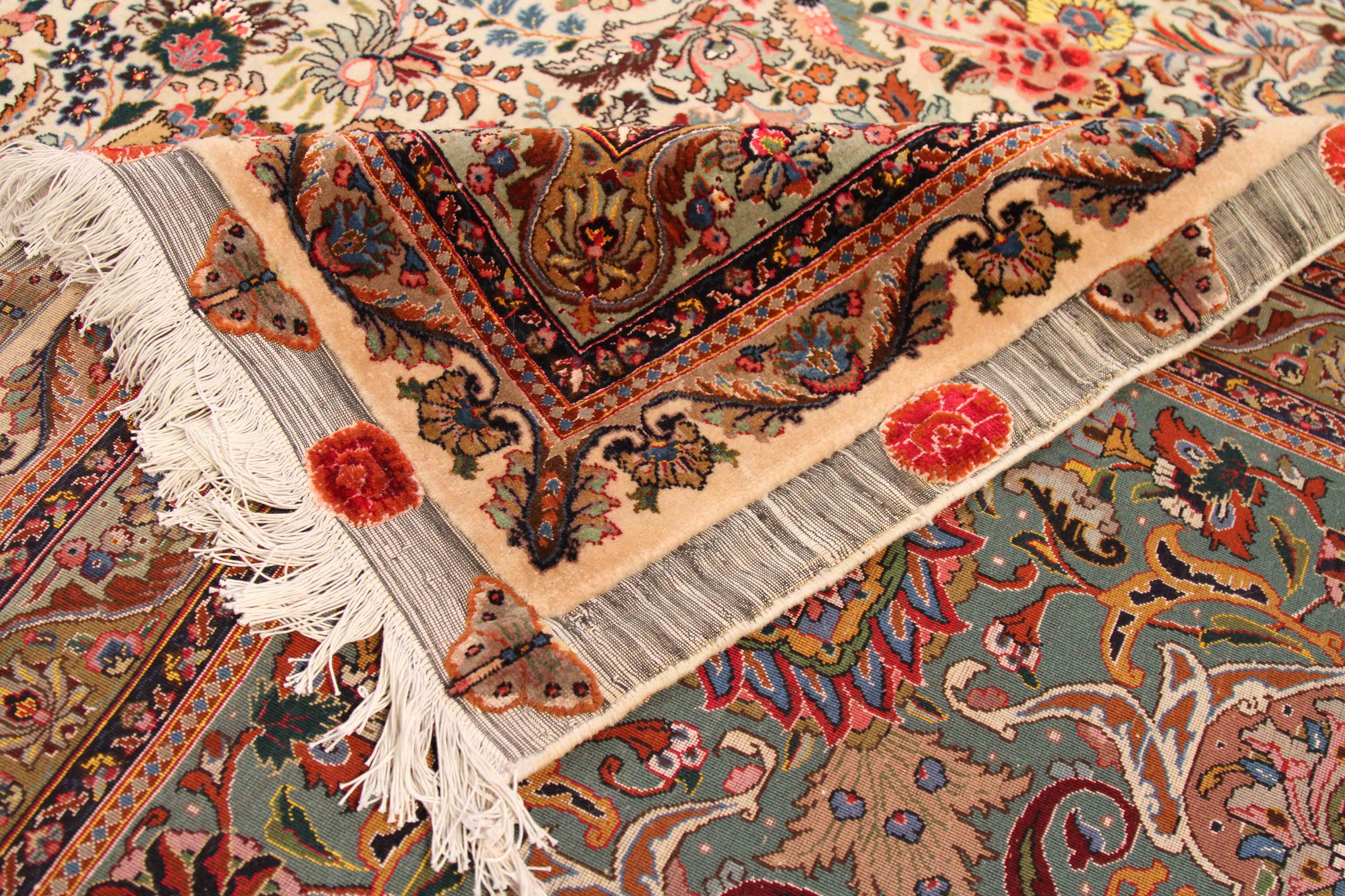 Thumbnail 4 for Antique Persian Tabriz Traditional Rug 70609