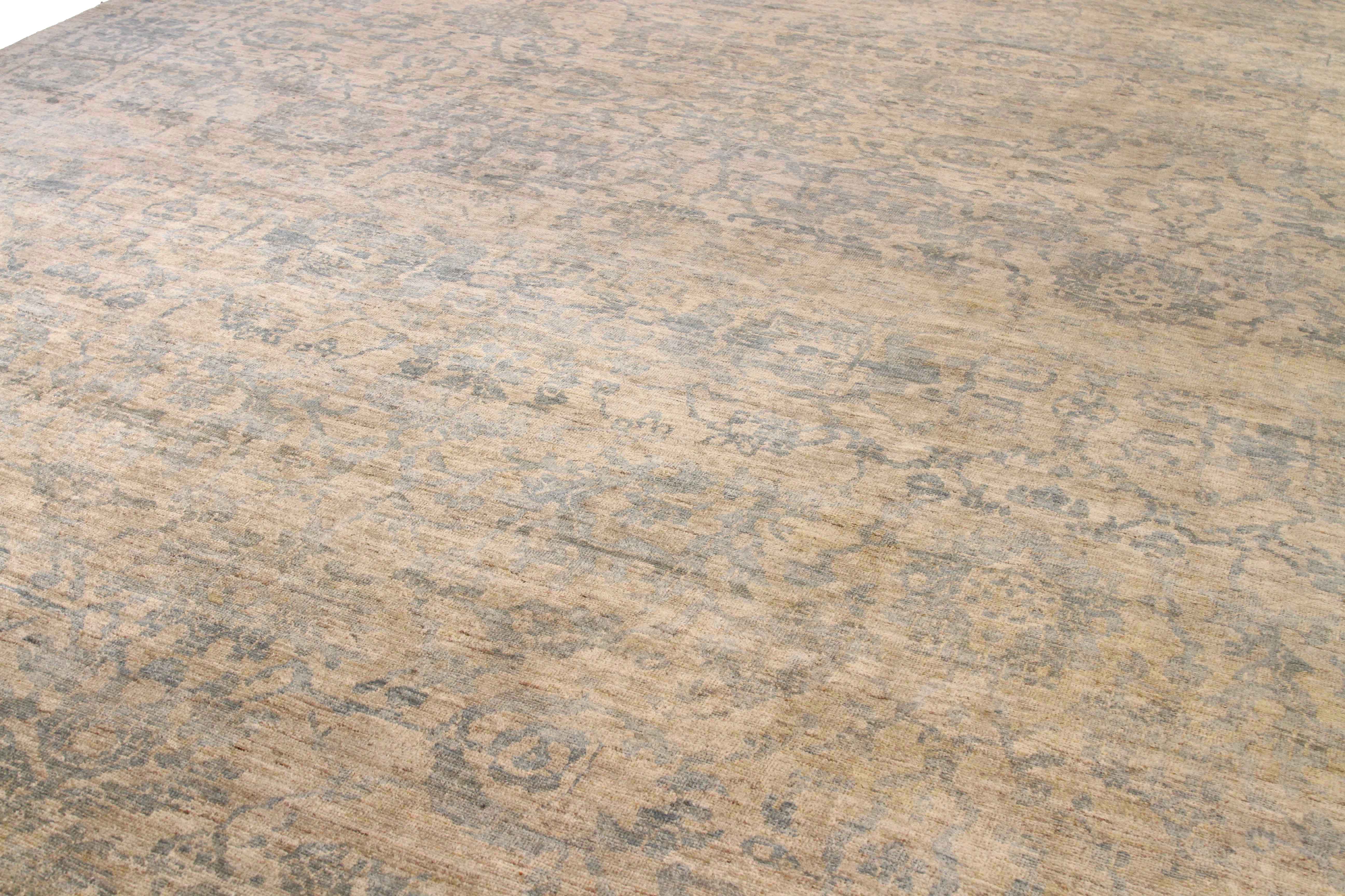 Thumbnail 2 for Persian Sultanabad Traditional Rug 53764