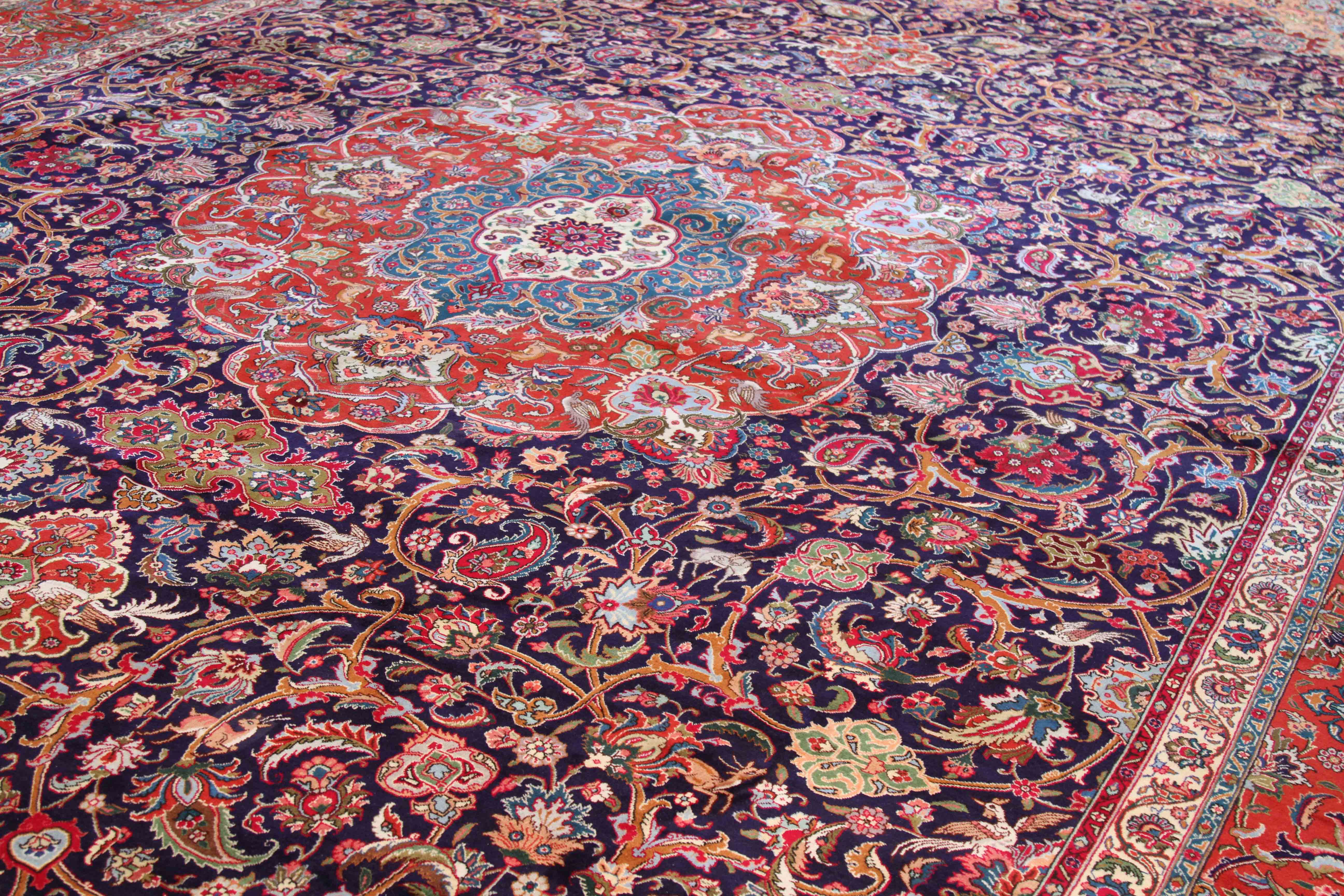 Thumbnail 5 for Antique Persian Tabriz Traditional Rug 70618