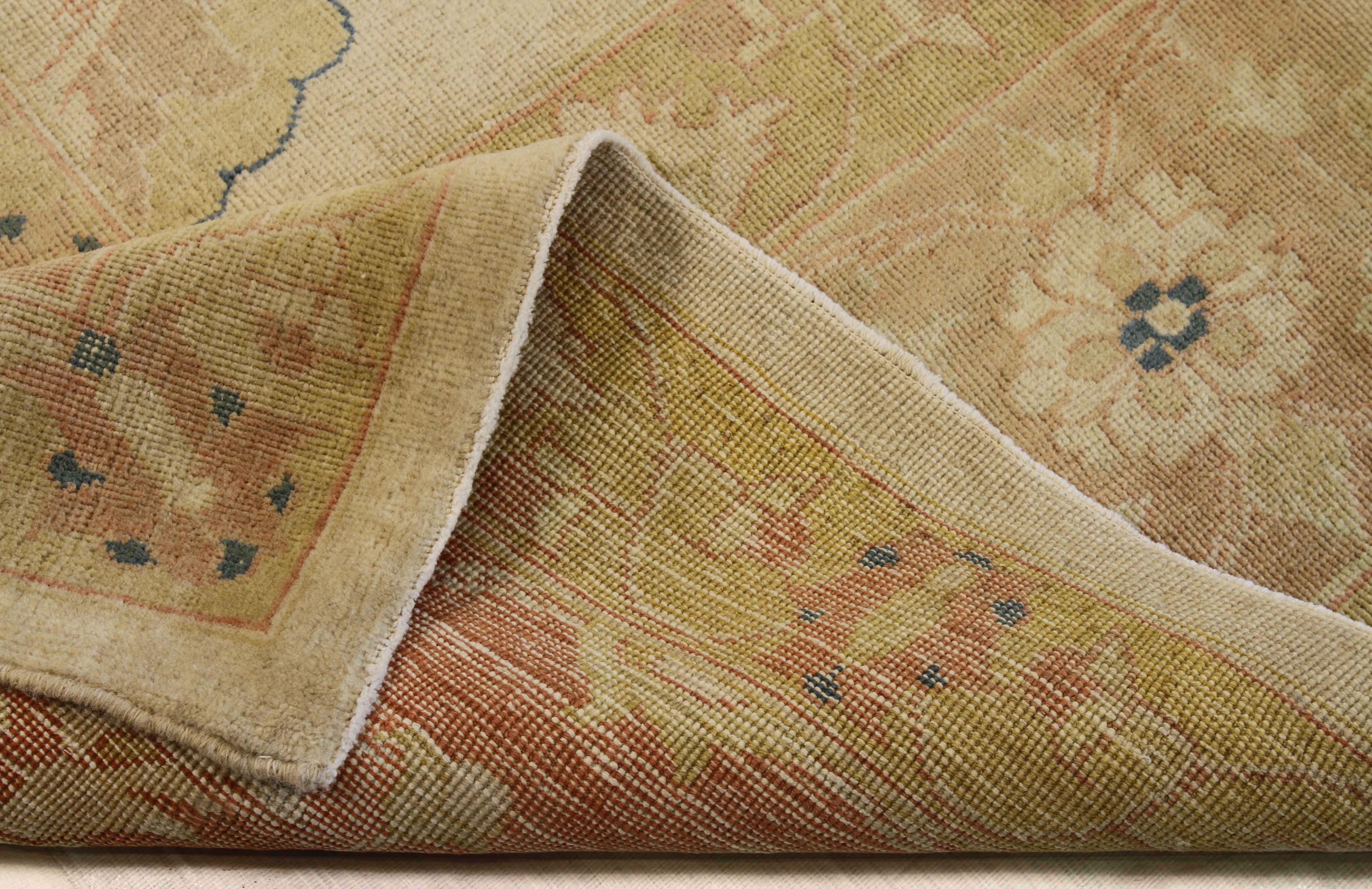 Thumbnail 3 for Persian Sultanabad Transitional Rug 53781