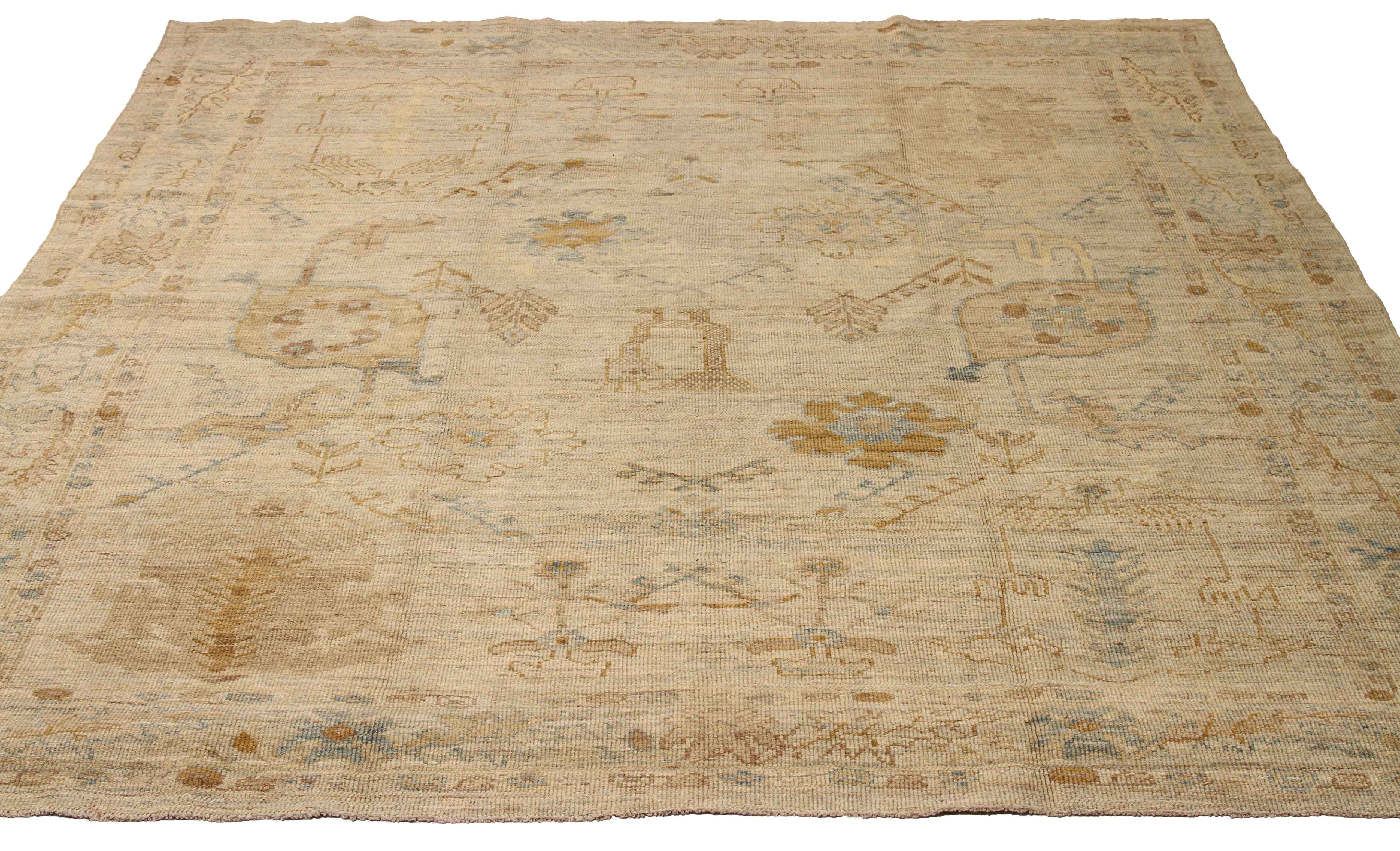 Thumbnail 4 for Persian Oushak Transitional Rug 53903