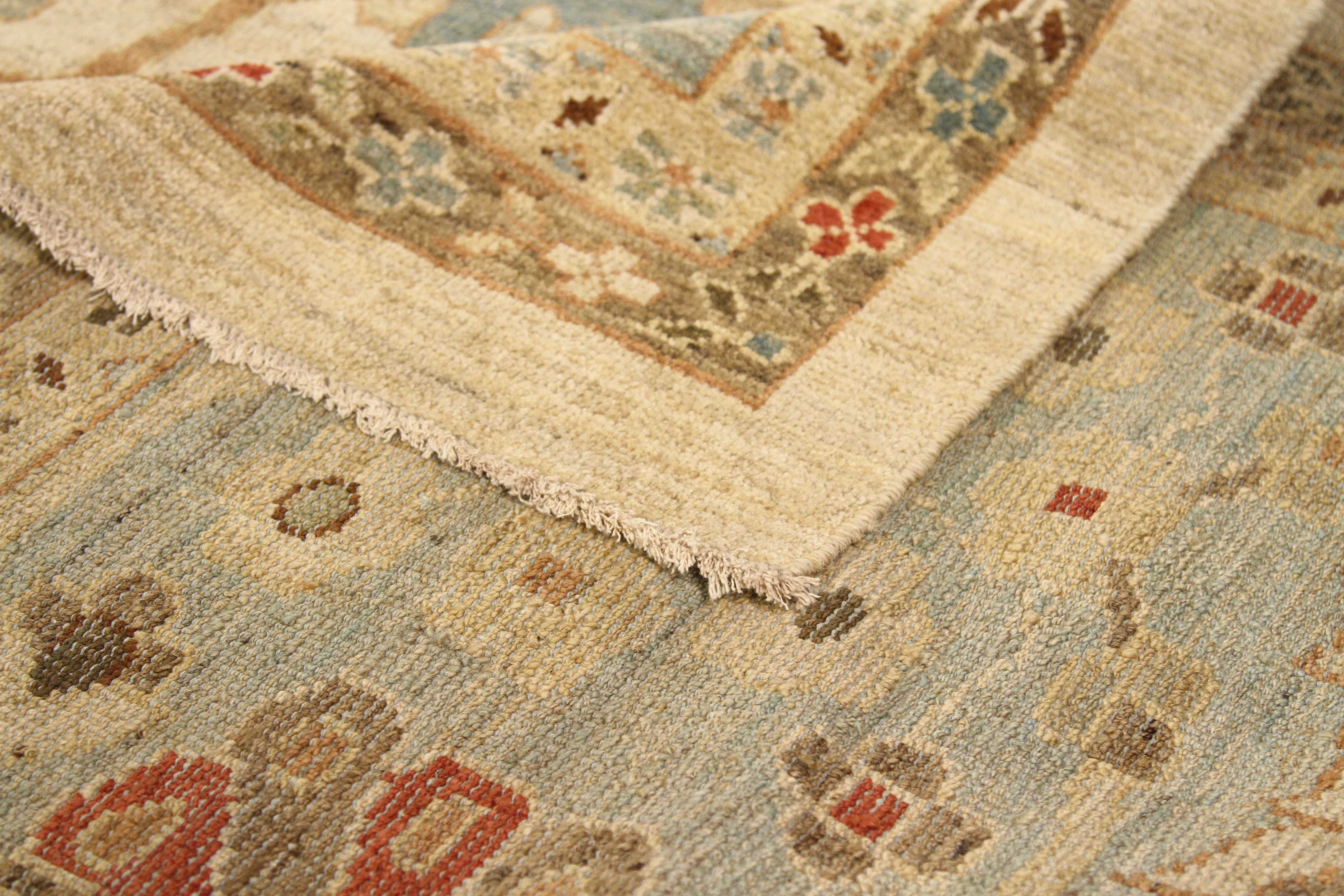 Thumbnail 5 for Antique Persian Sultanabad Traditional Rug 54117