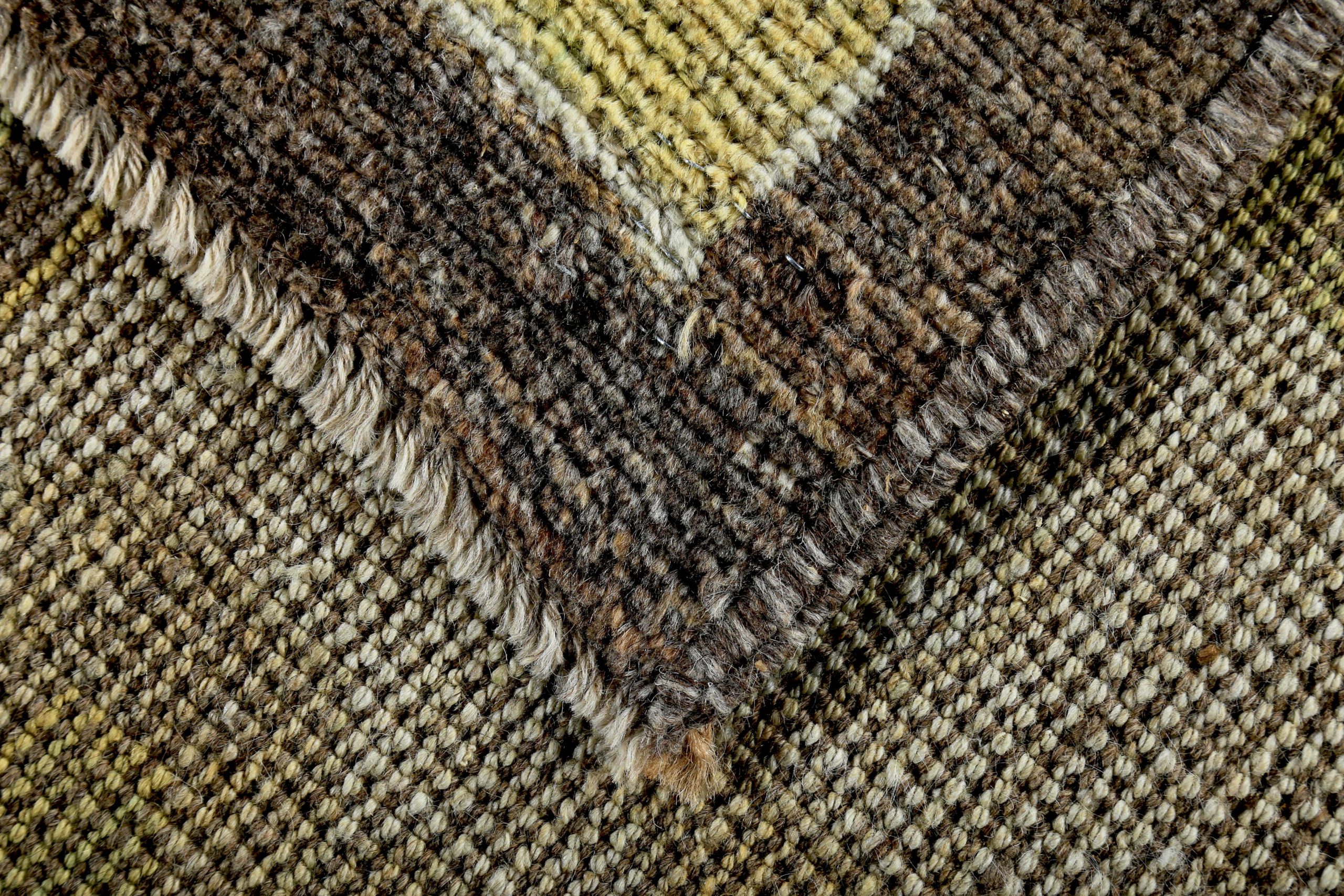 Thumbnail 7 for Persian Transitional Rug 89145