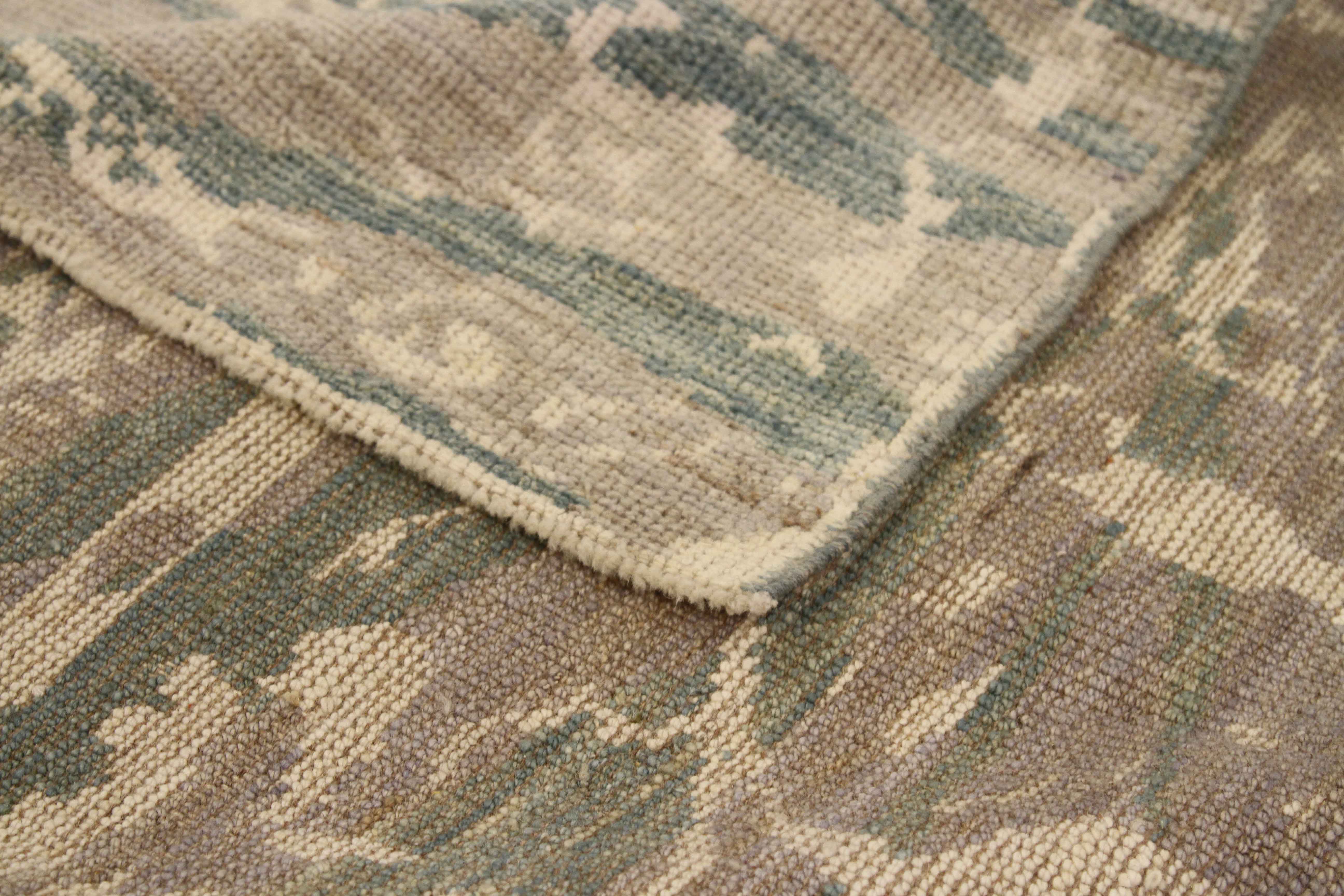 Thumbnail 5 for Persian Oushak Transitional Rug 66241