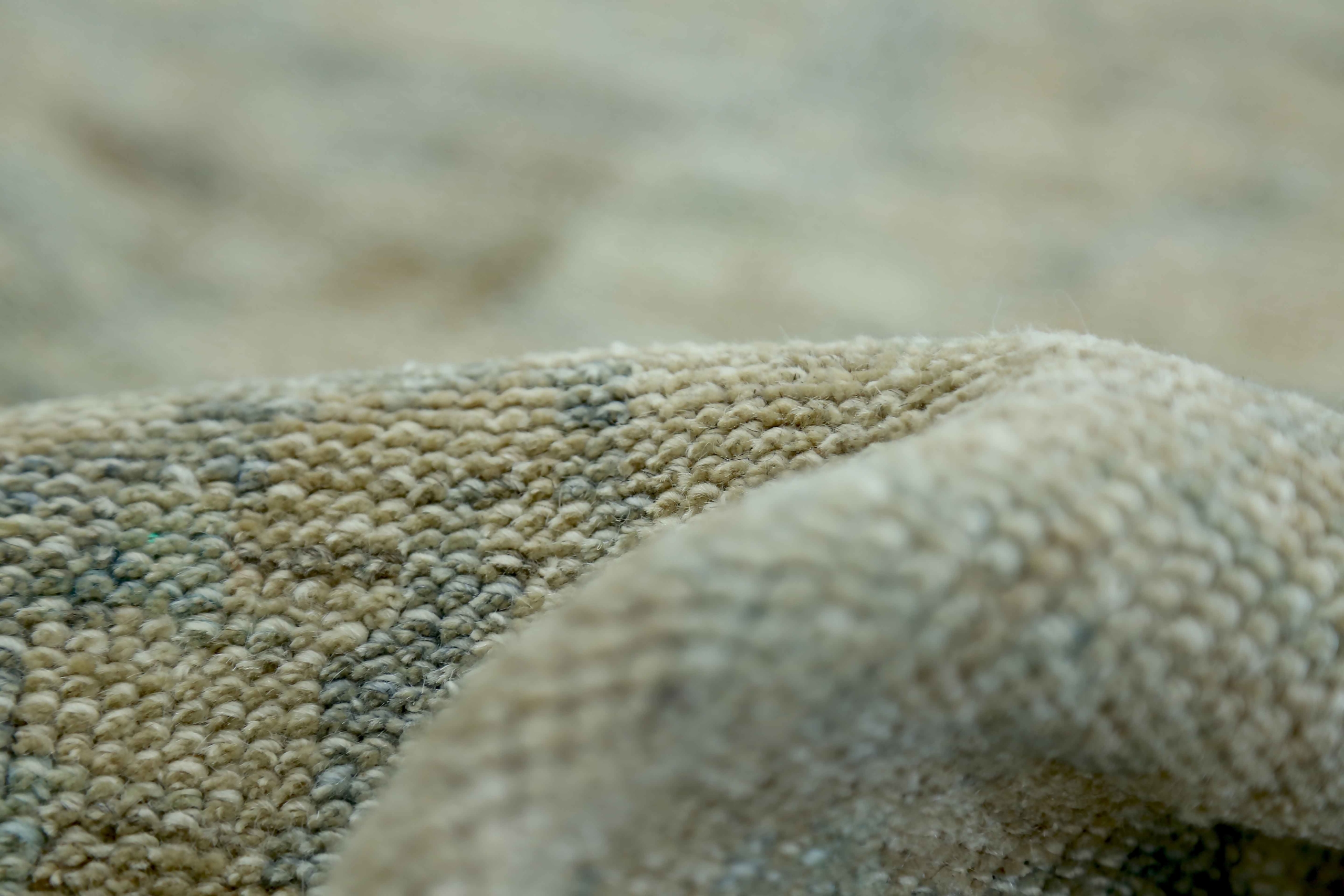 Thumbnail 8 for Persian Oushak Transitional Rug 89058