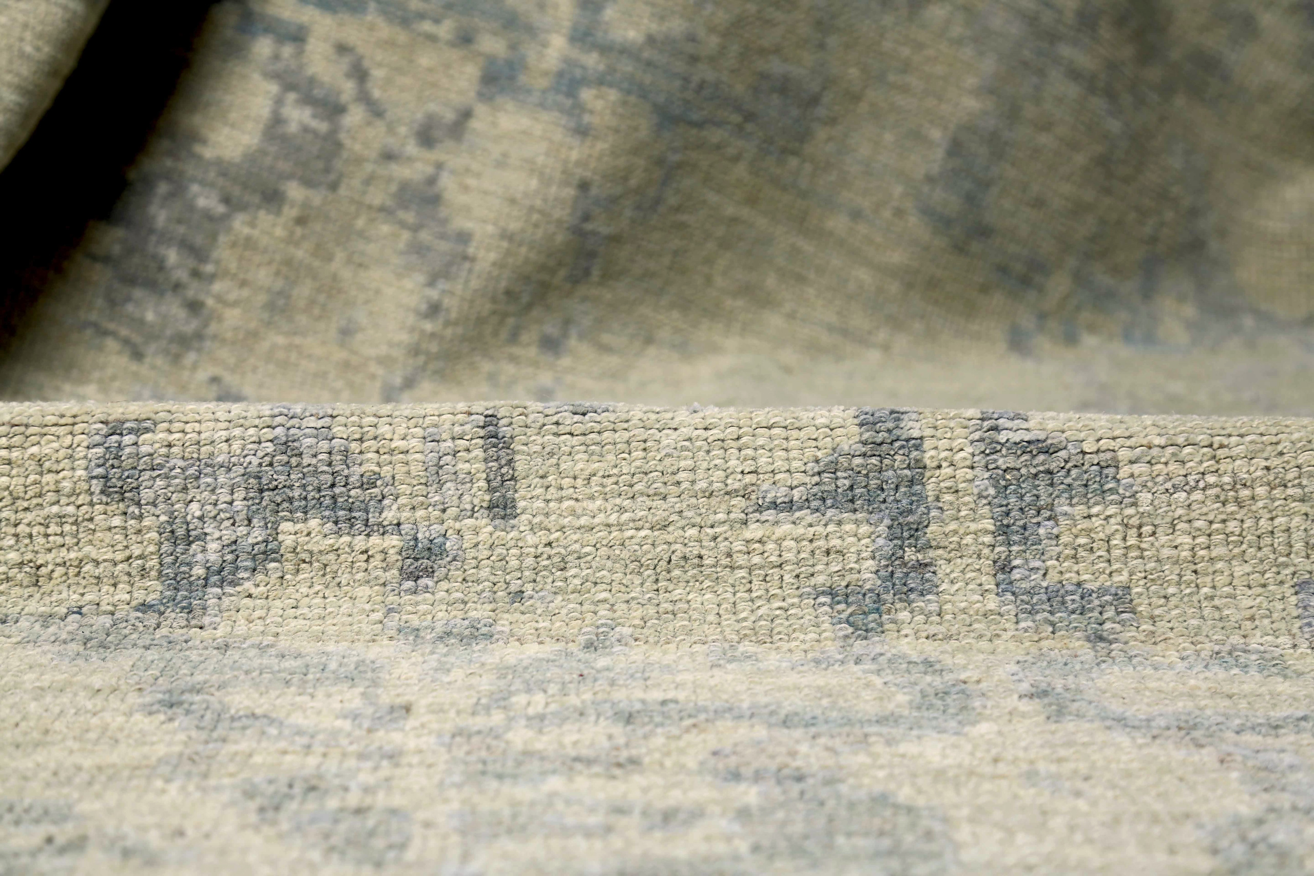 Thumbnail 6 for Persian Oushak Transitional Rug 89049