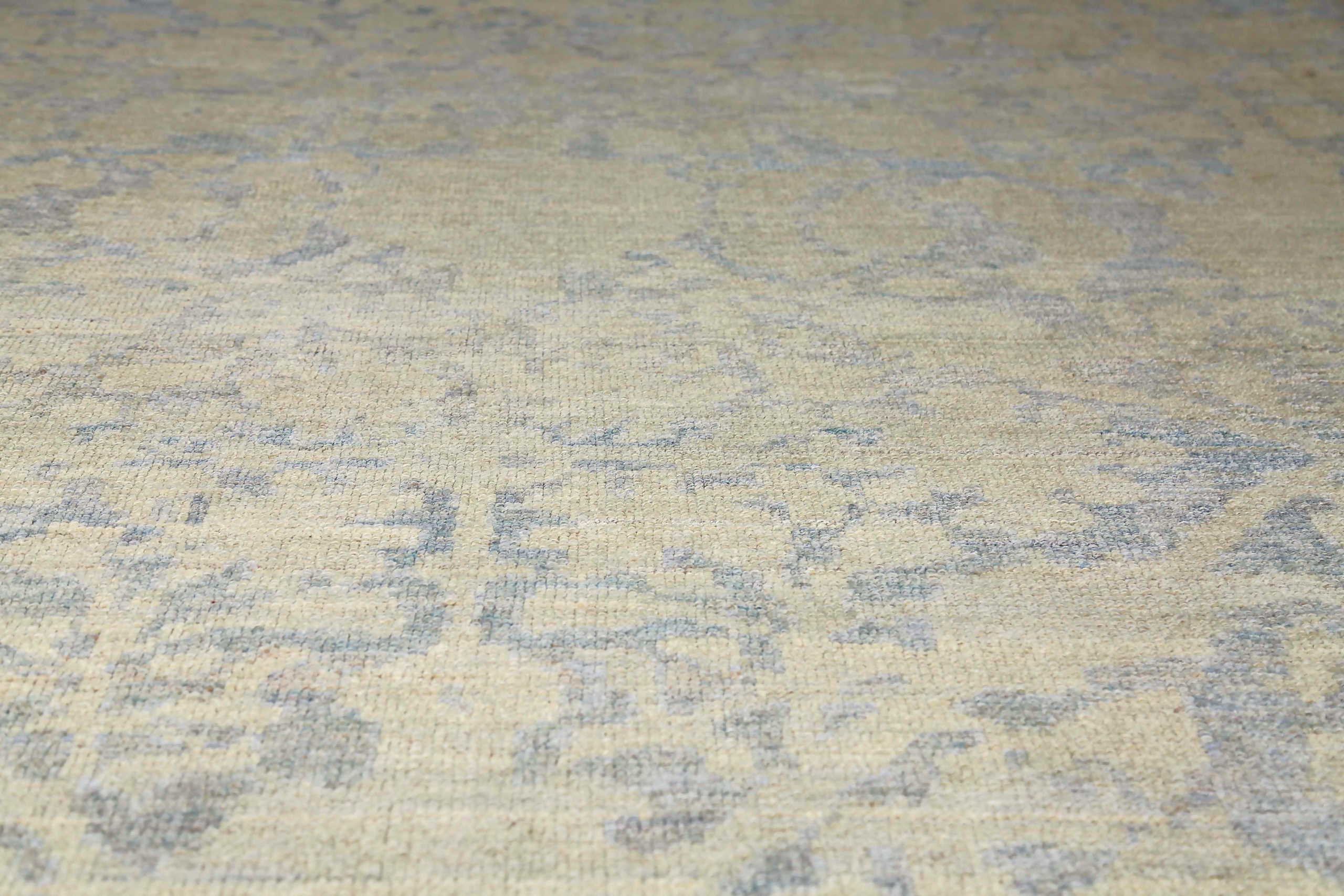 Thumbnail 5 for Persian Oushak Transitional Rug 89049