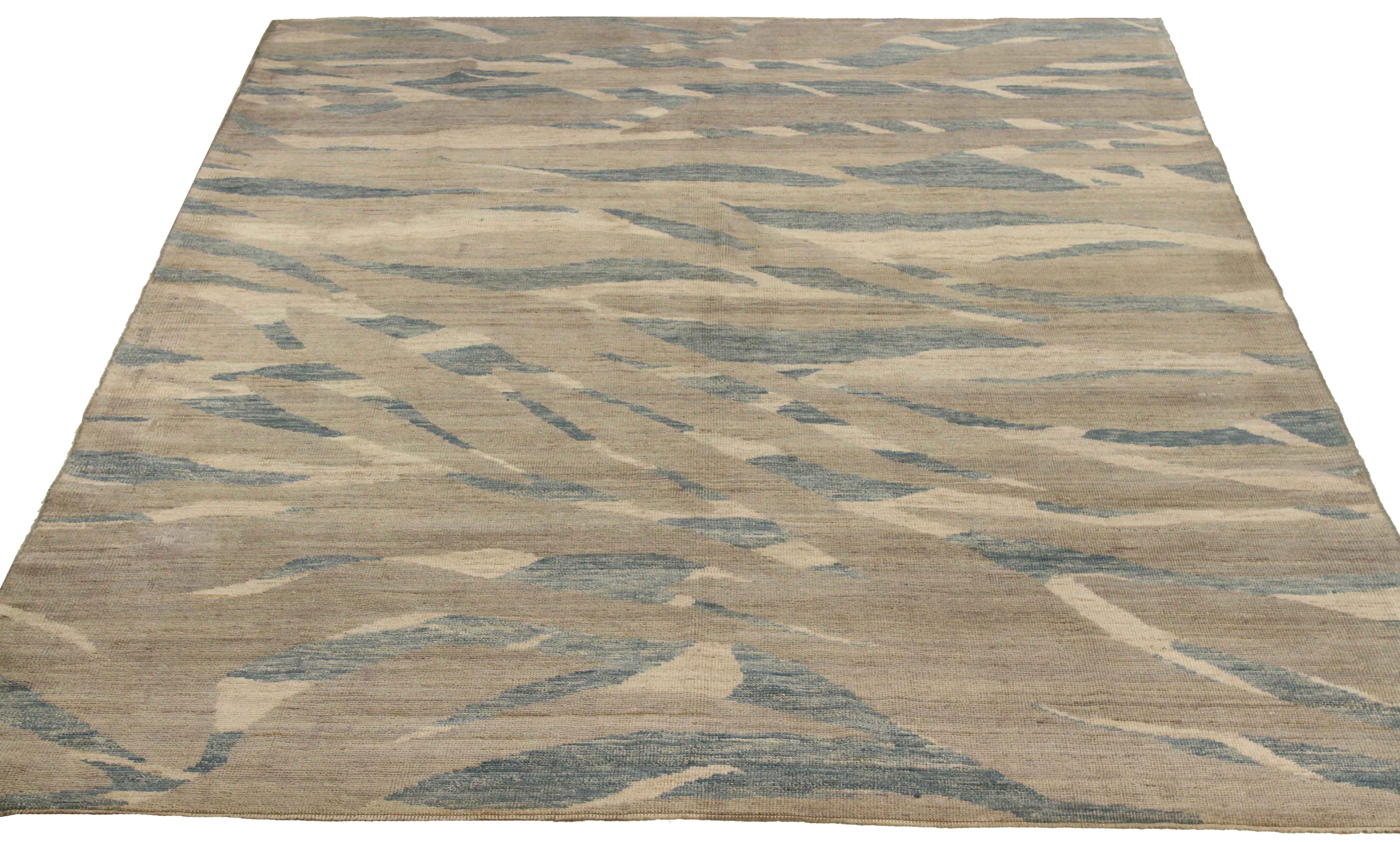 Thumbnail 4 for Persian Oushak Transitional Rug 66622