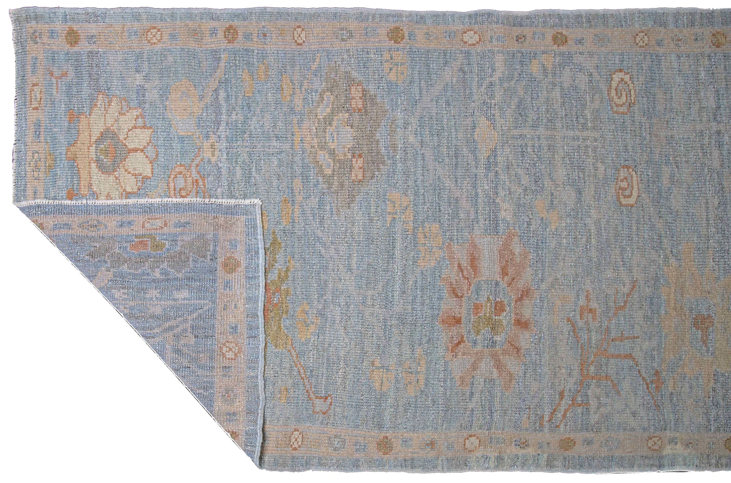 Thumbnail 2 for Persian Oushak Traditional Rug 89042