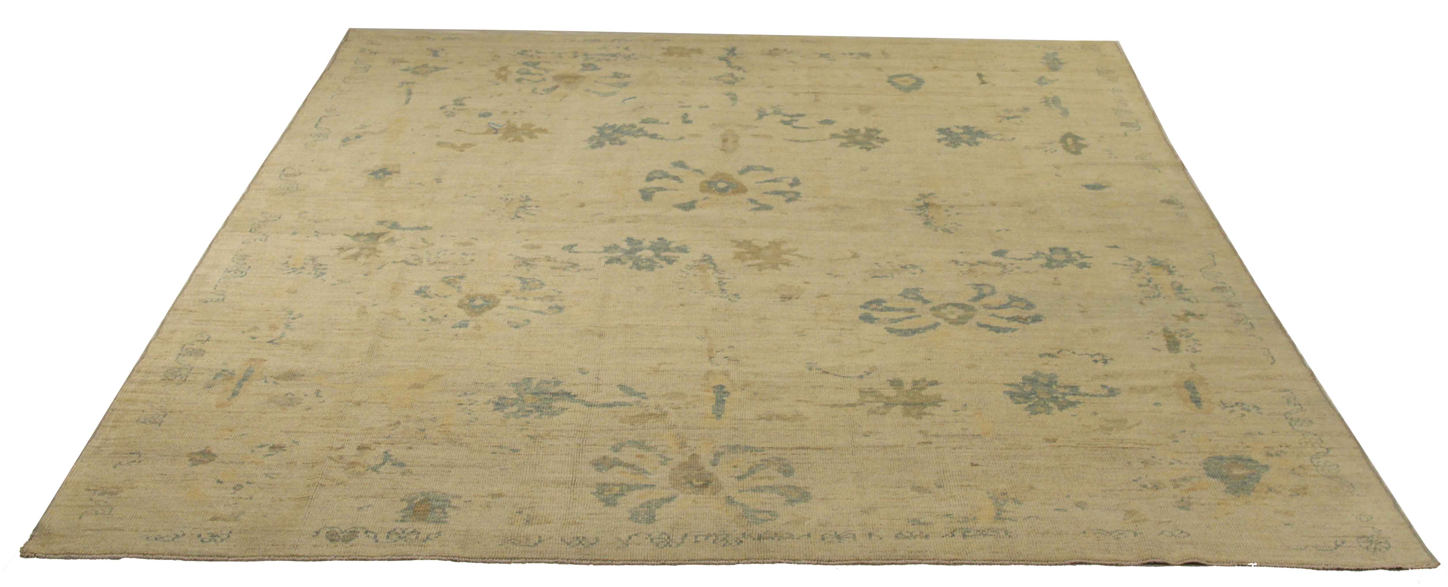 Thumbnail 15 for Persian Oushak Transitional Rug 67042