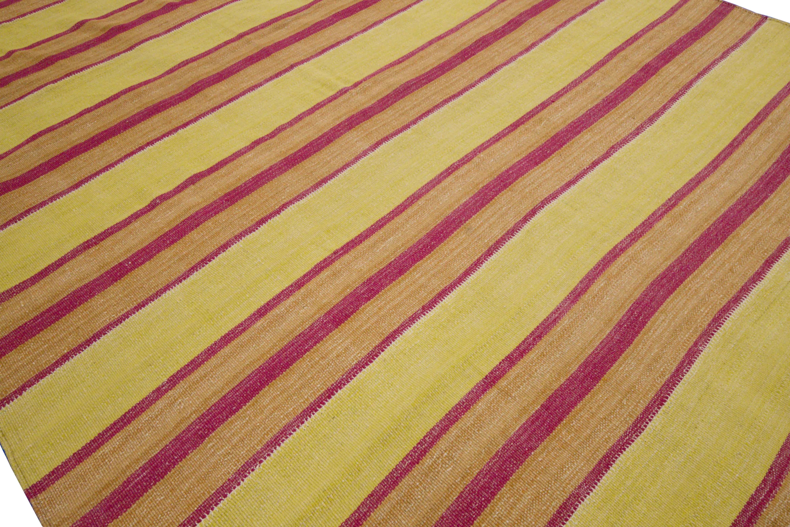 Thumbnail 2 for Persian Transitional Rug 88976