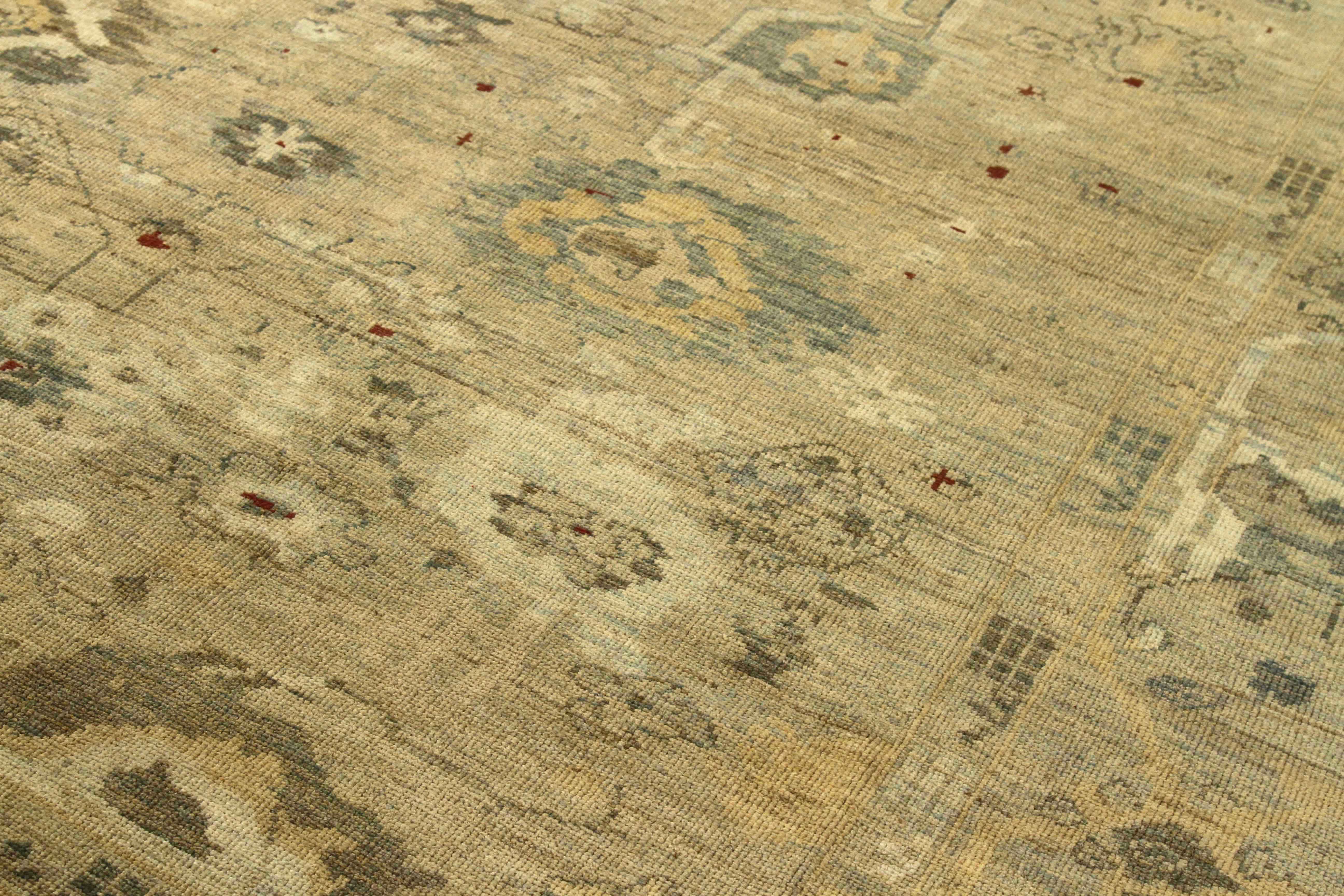 Thumbnail 3 for Persian Oushak Transitional Rug 67049