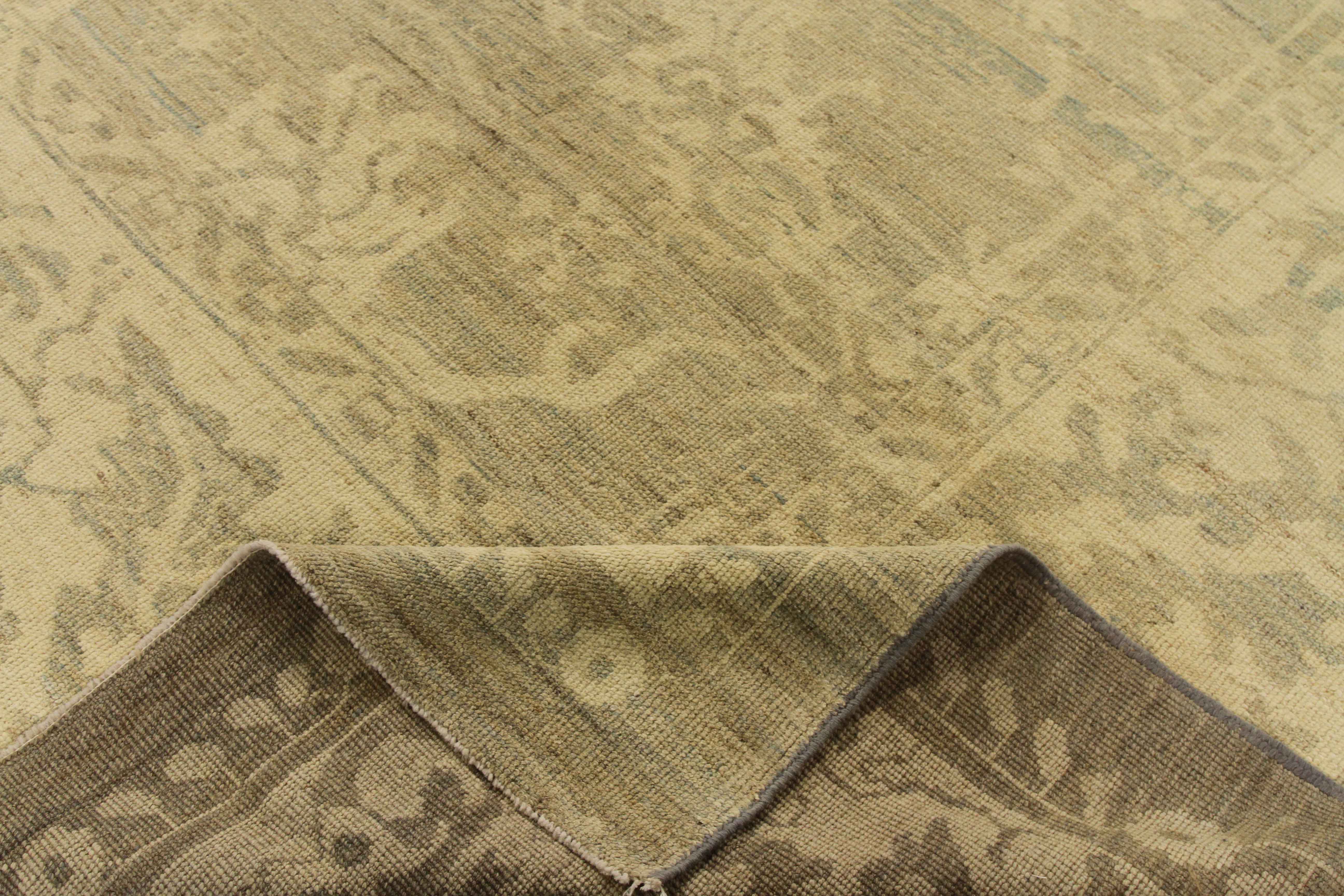 Thumbnail 3 for Persian Oushak Transitional Rug 67053