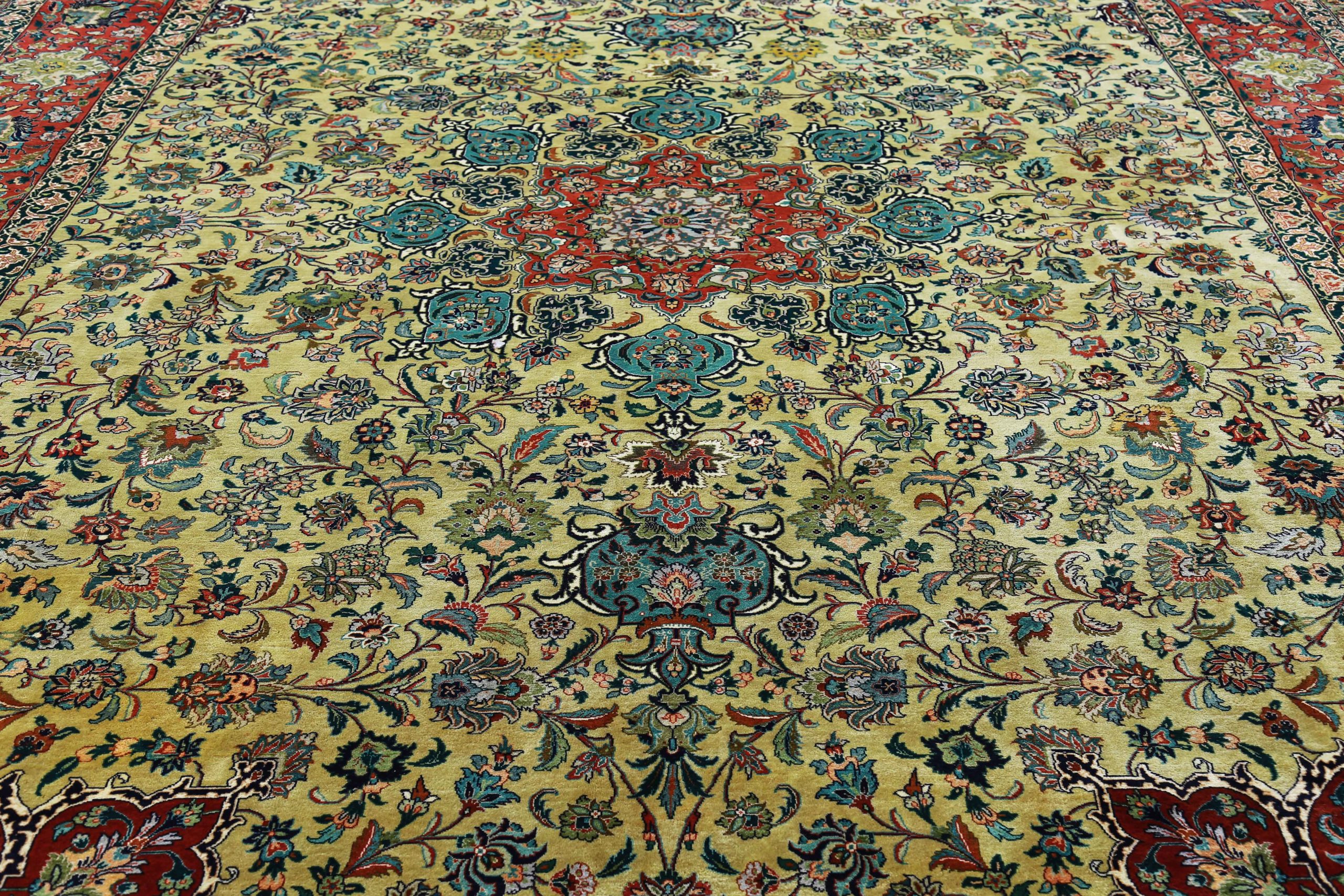 Thumbnail 5 for Antique Persian Tabriz Traditional Rug 91594