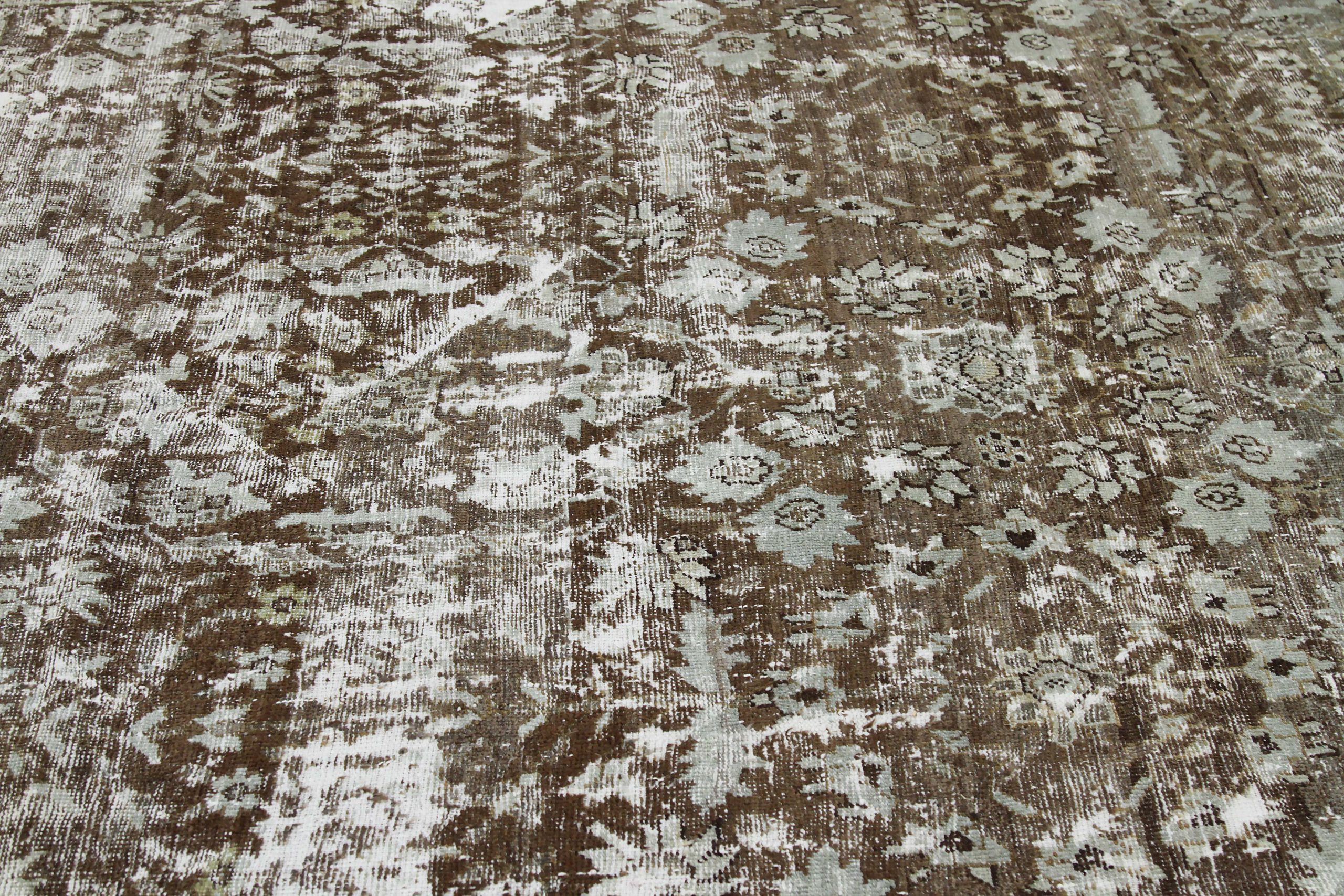 Thumbnail 3 for Antique Persian Sultanabad Transitional Rug 88920