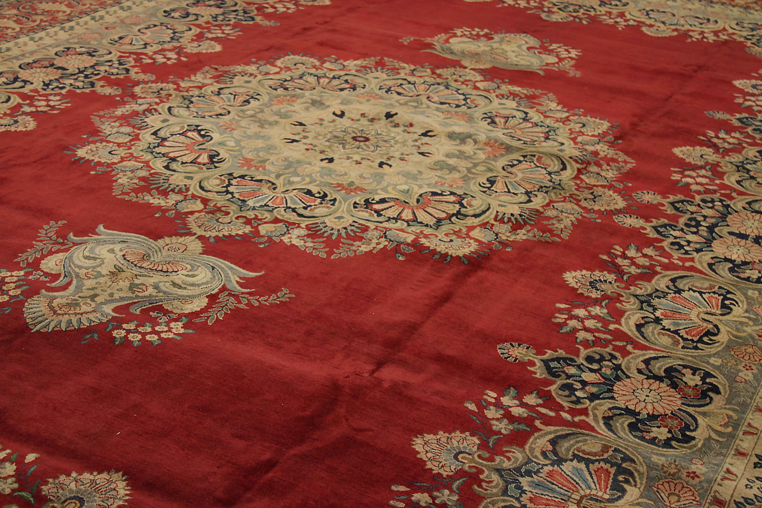 Thumbnail 7 for Antique Persian Tabriz Traditional Rug 88846