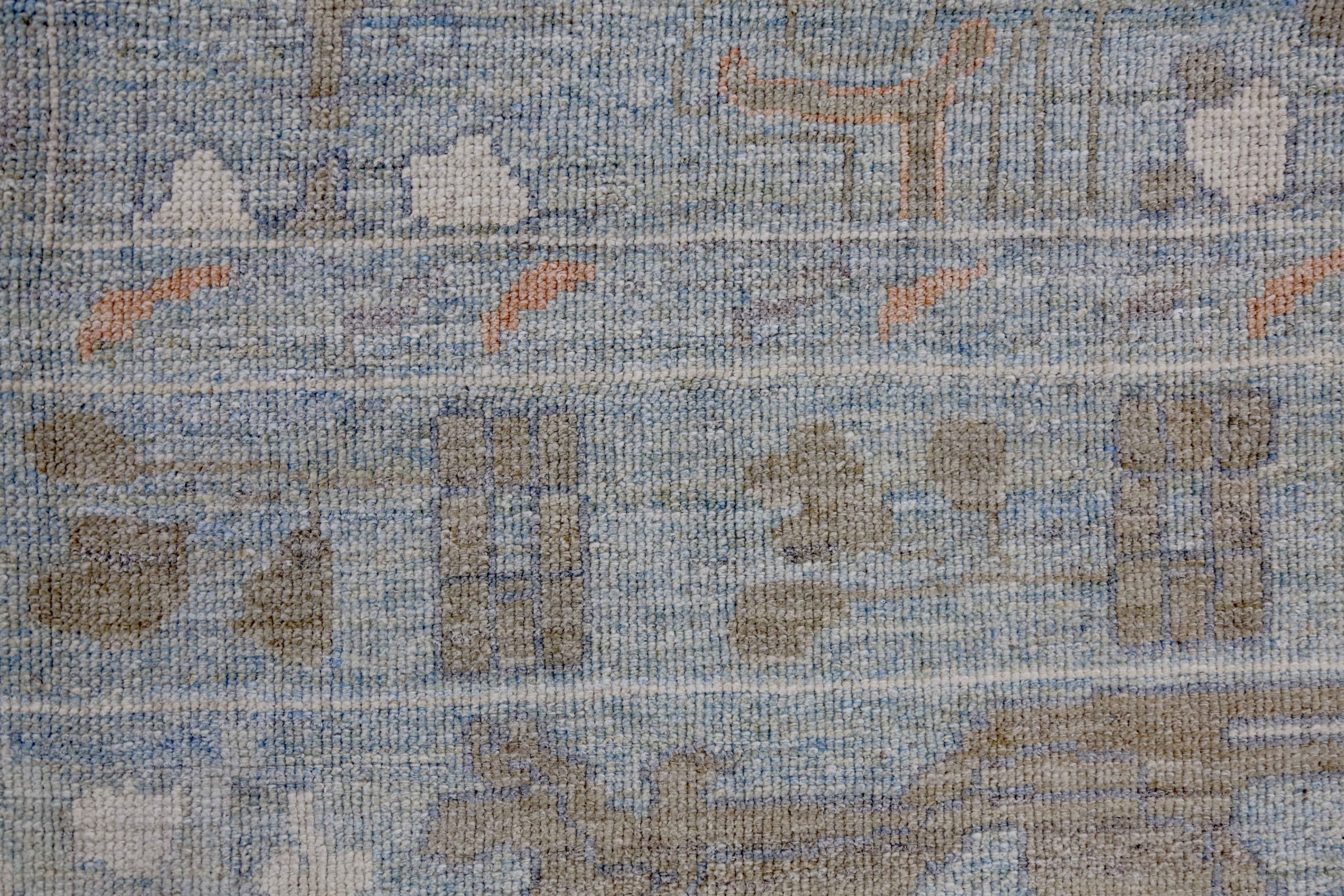 Thumbnail 2 for Persian Oushak Traditional Rug 89021