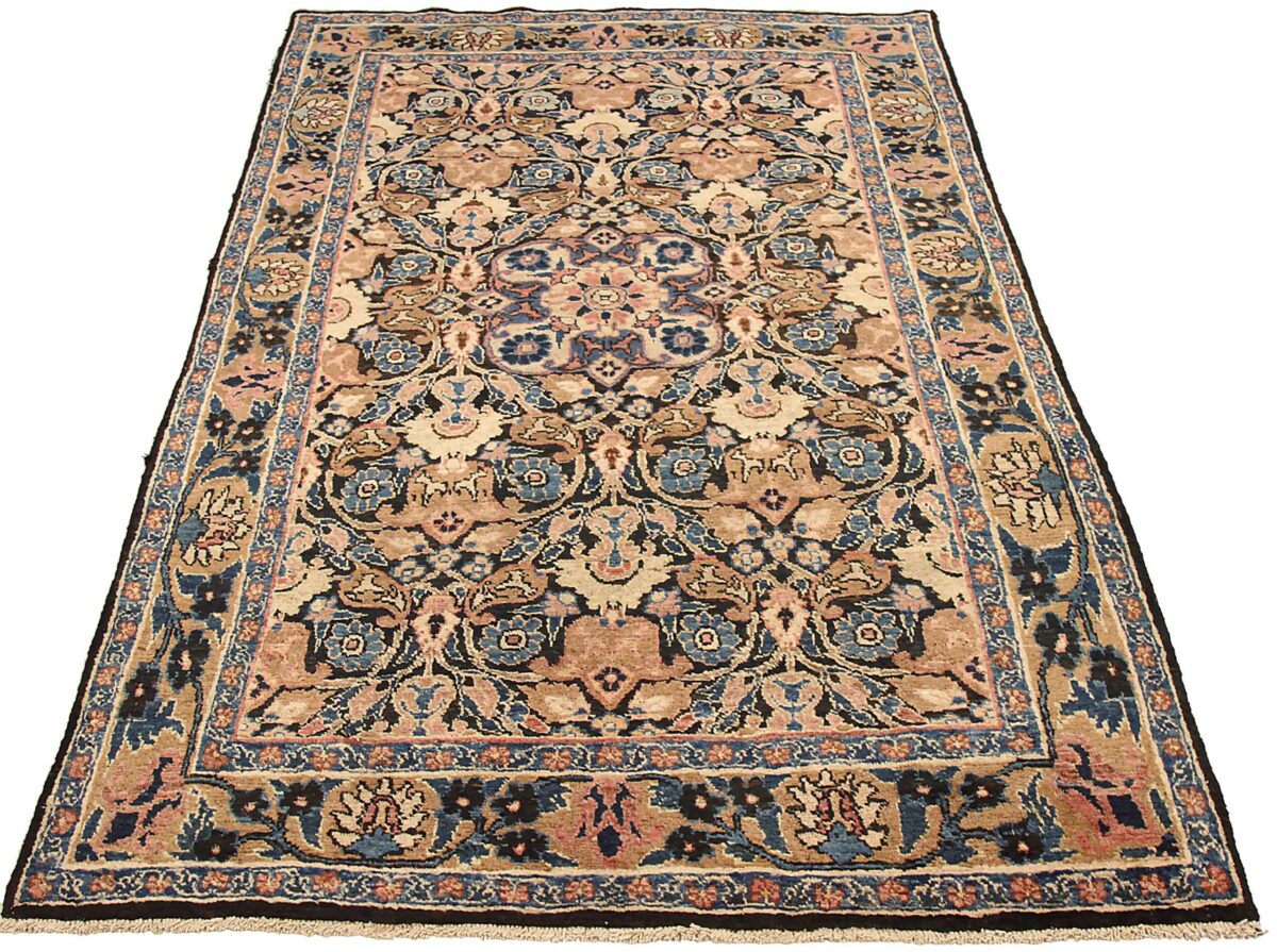 Thumbnail 14 for Antique Persian Semnan Traditional Rug 71601