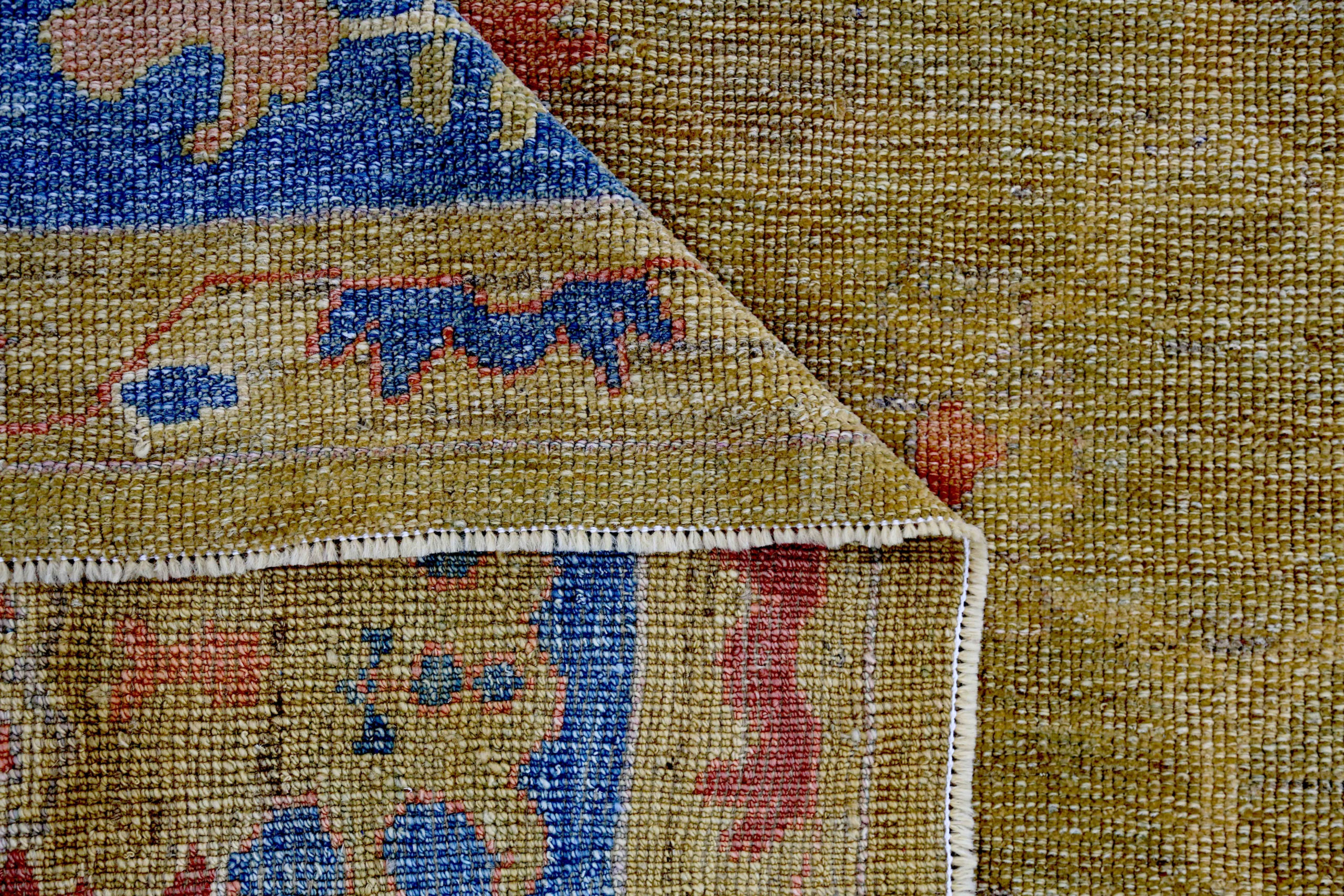 Thumbnail 5 for Persian Oushak Traditional Rug 89011