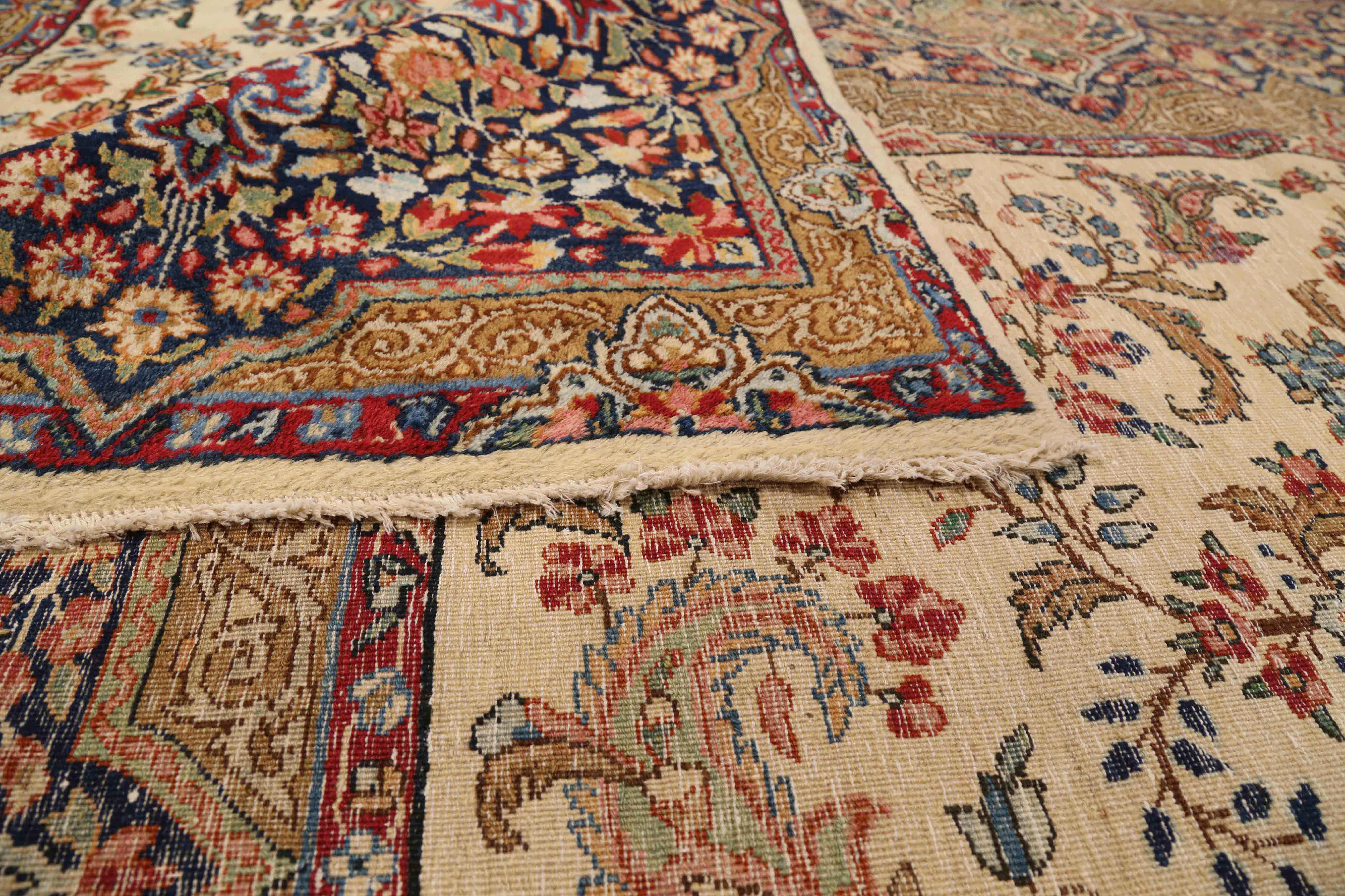 Thumbnail 4 for Antique Persian Kerman Traditional Rug 72235