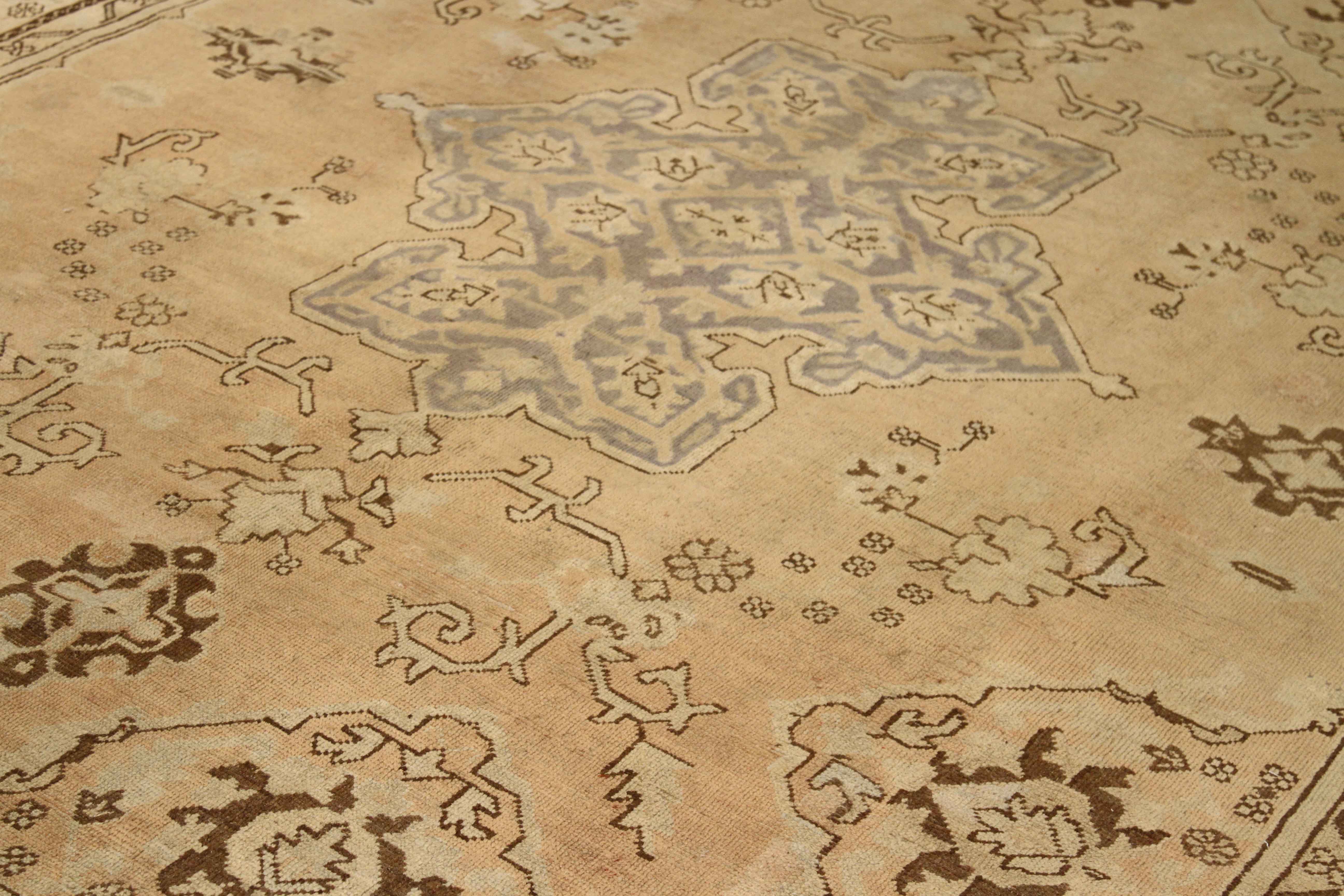 Thumbnail 6 for Antique Turkey Oushak Transitional Rug 72387