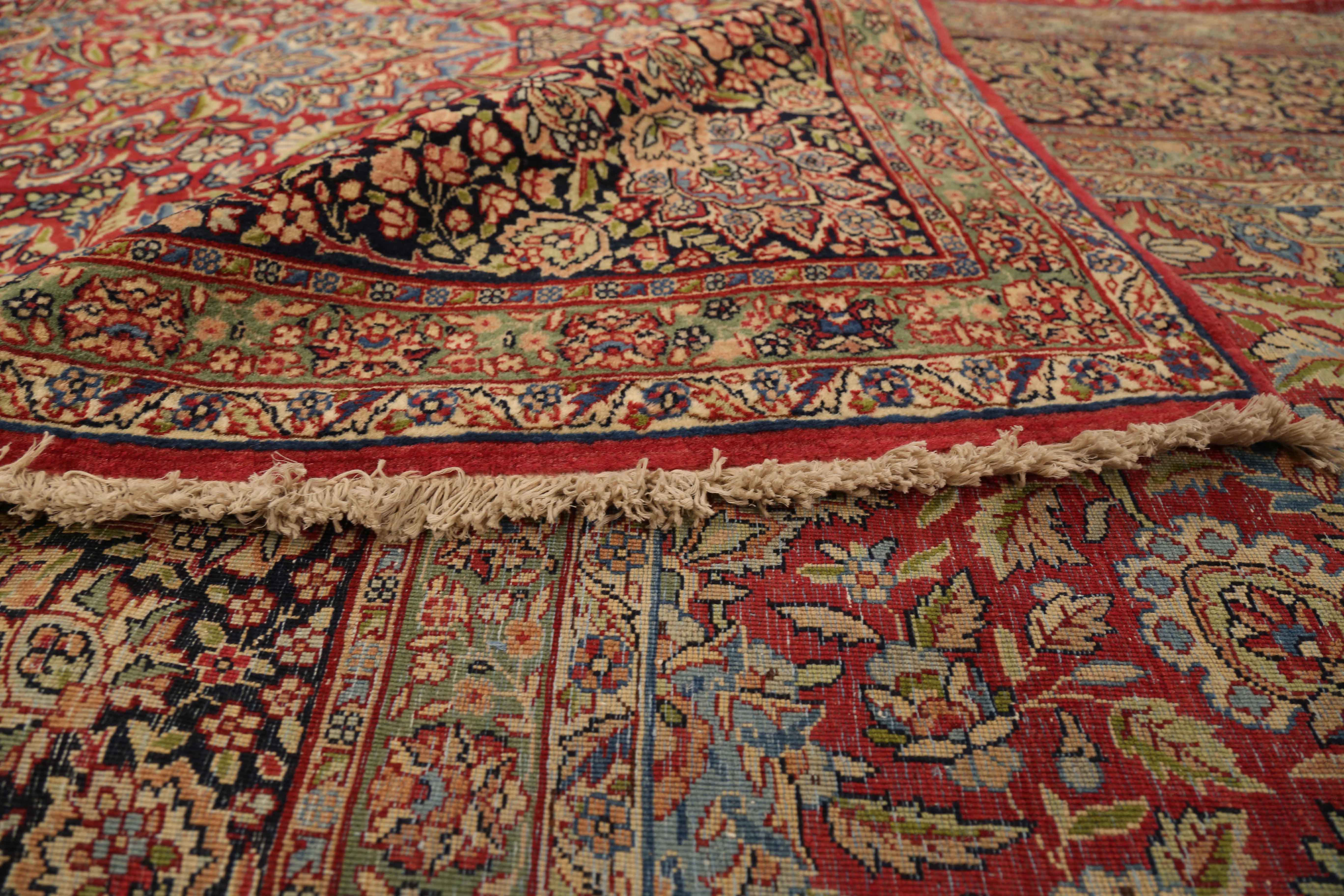 Thumbnail 5 for Antique Persian Kerman Traditional Rug 72353