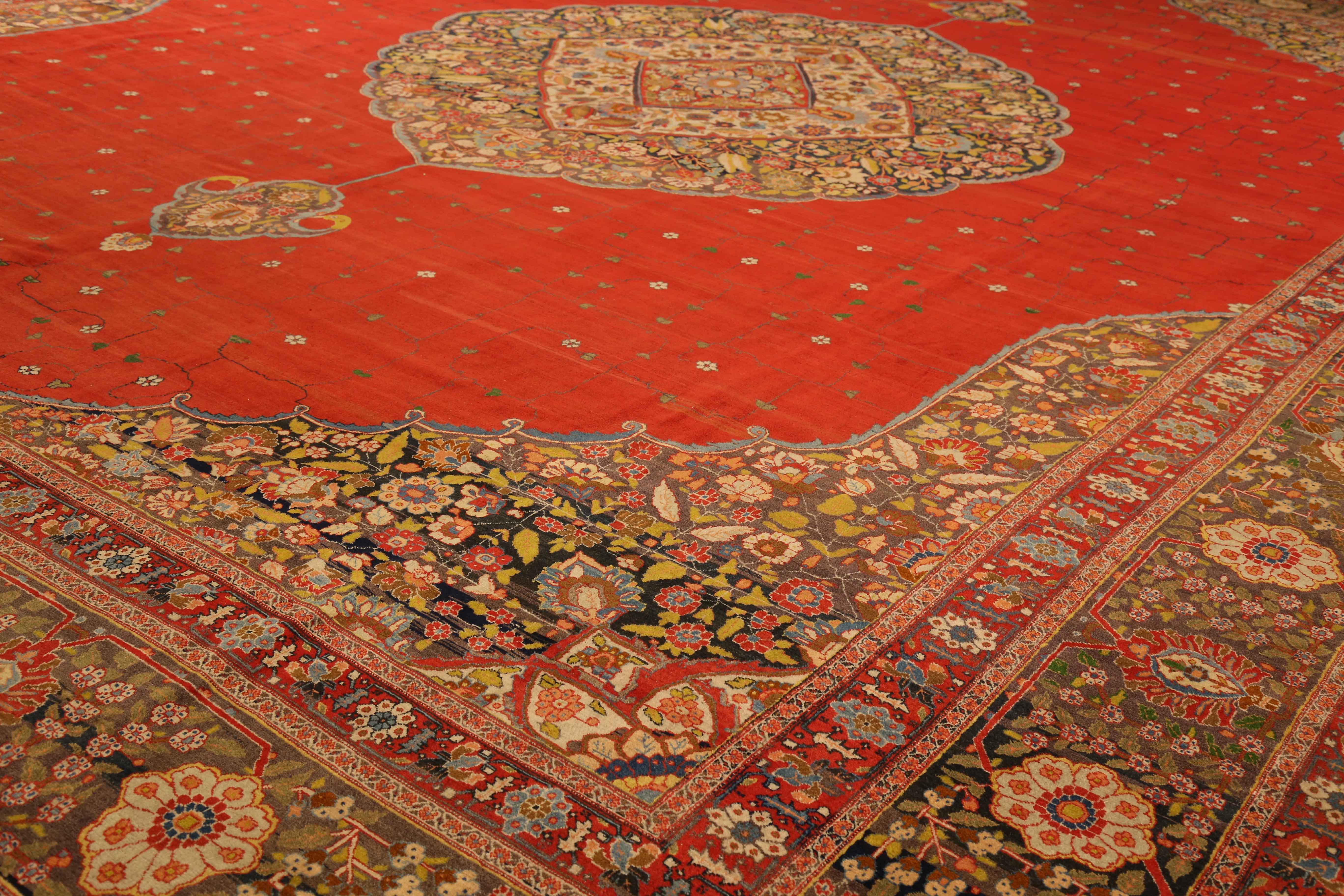 Thumbnail 4 for Antique Persian Tabriz Traditional Rug 72466