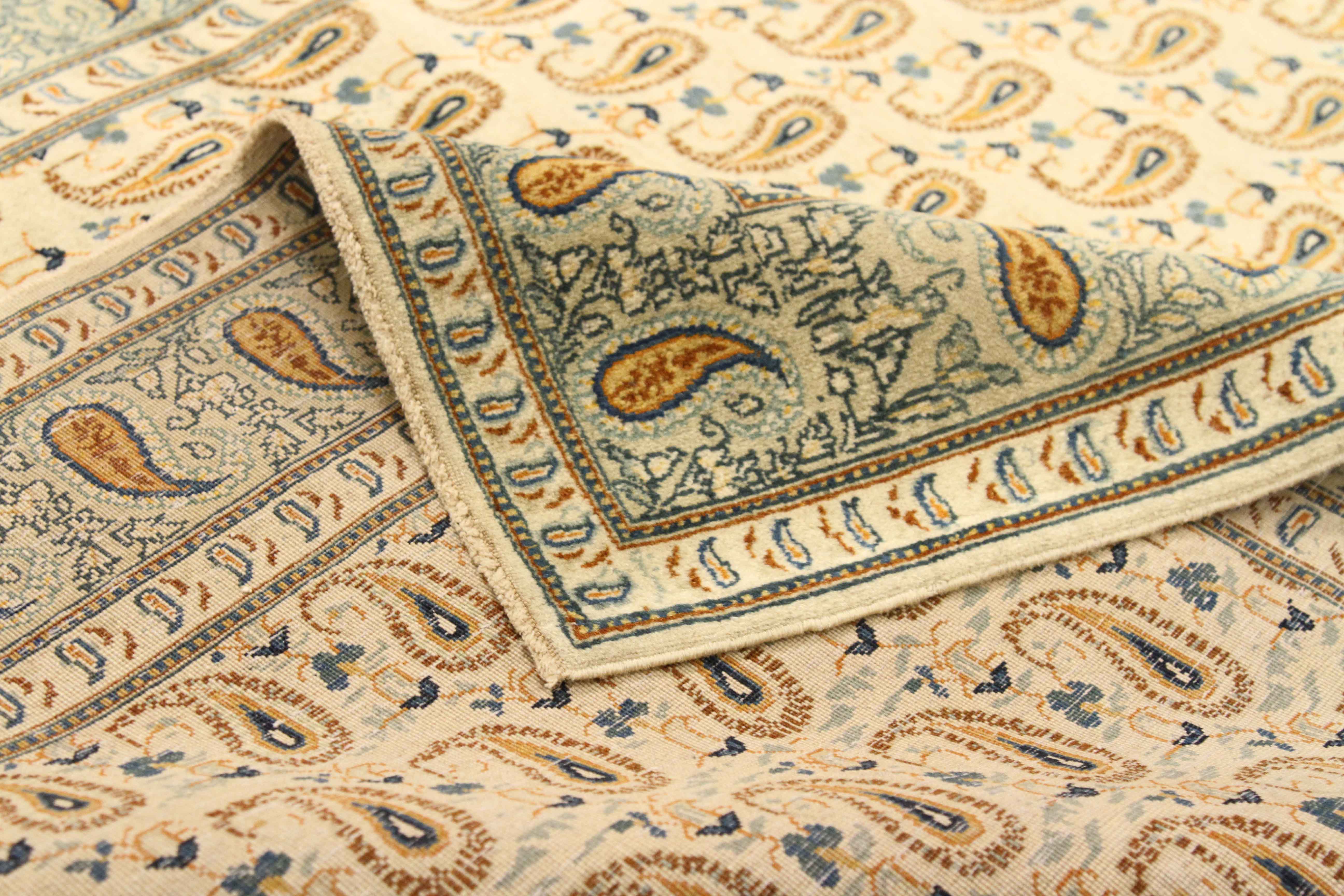 Thumbnail 4 for Antique Persian Kashan Traditional Rug 67167