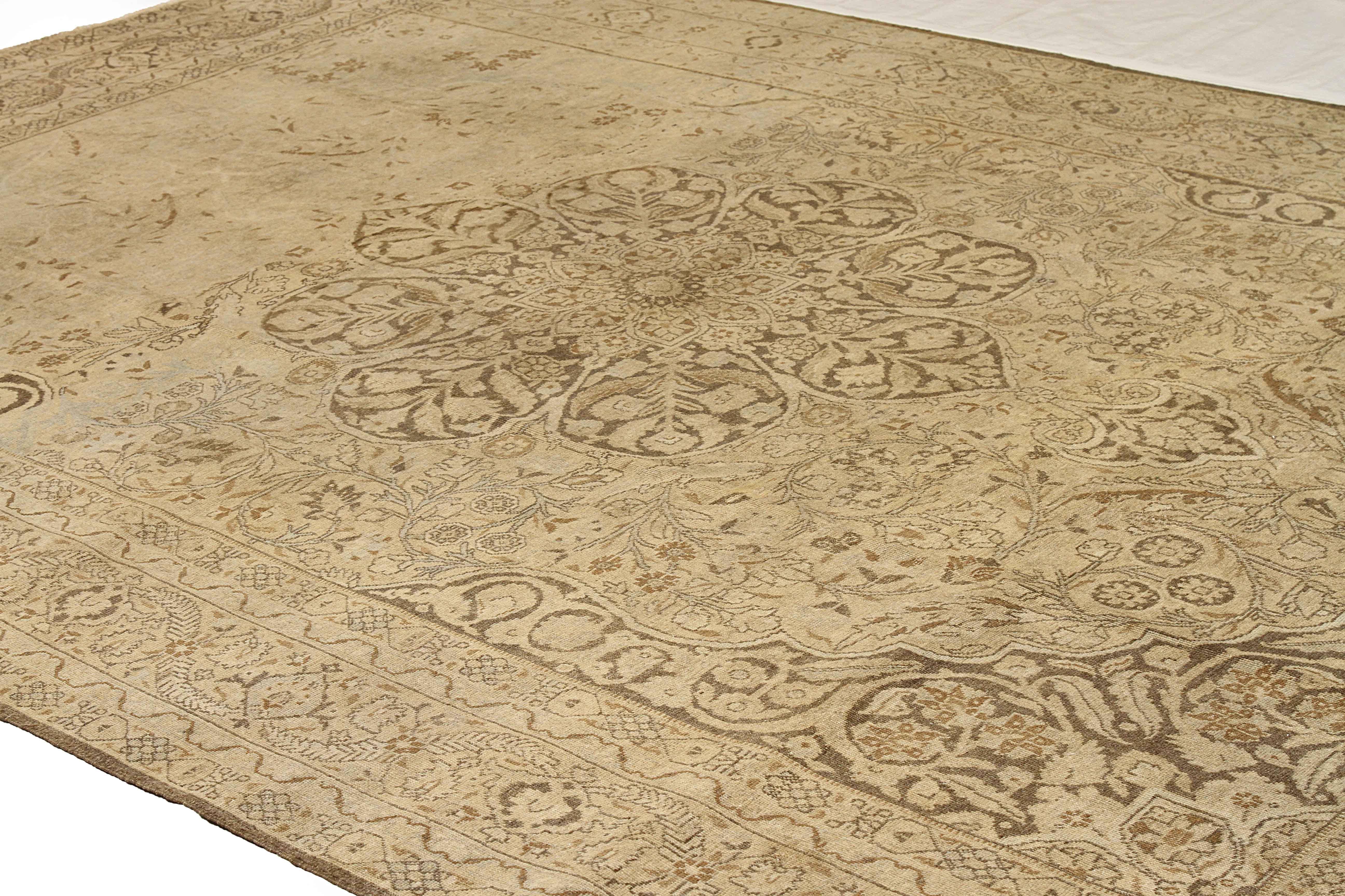 Thumbnail 2 for Antique Persian Tabriz Transitional Rug 11723