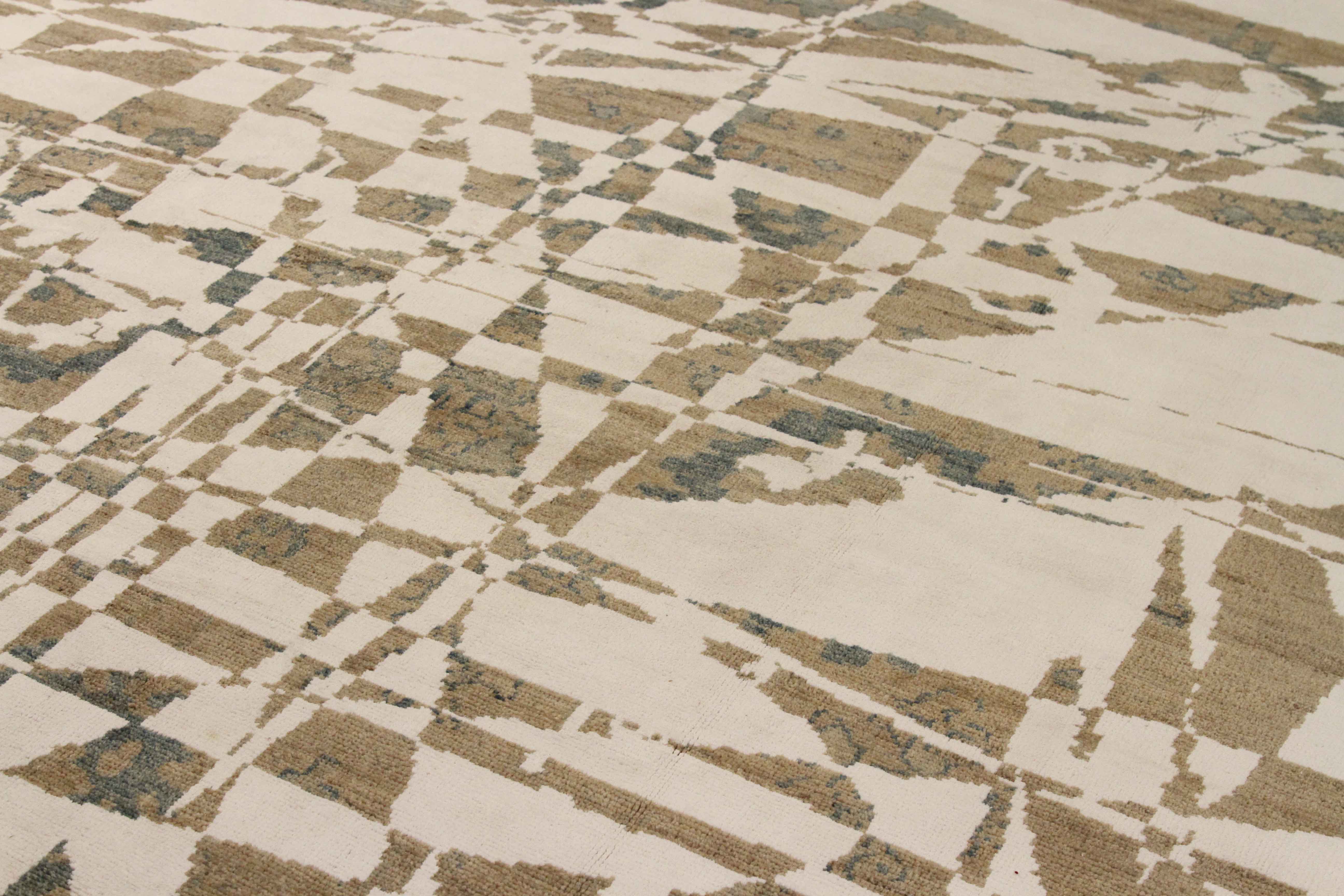 Thumbnail 4 for Persian Oushak Transitional Rug 67666