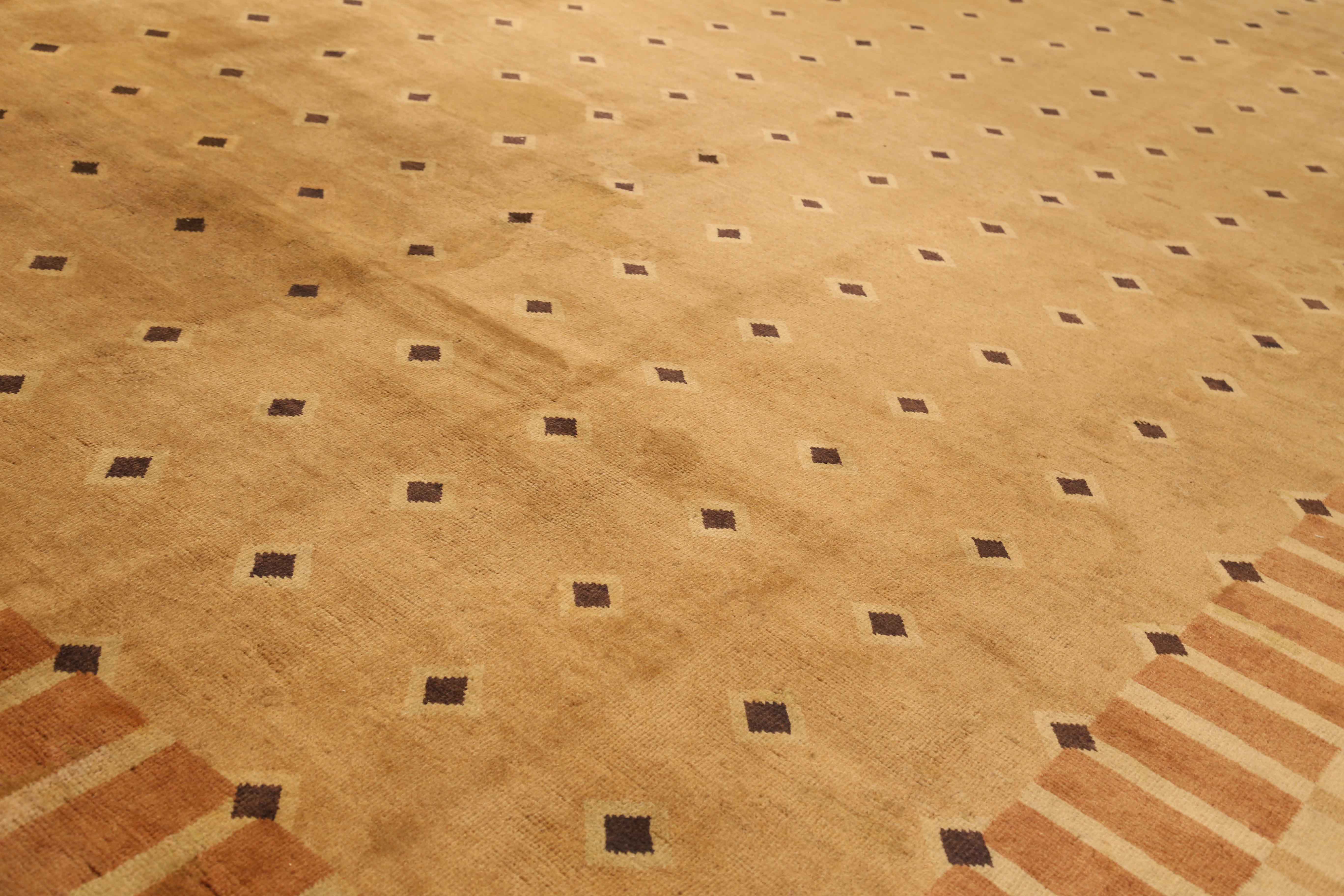 Thumbnail 4 for Antique Nepal Bijar Modern / Contemporary Rug 72572