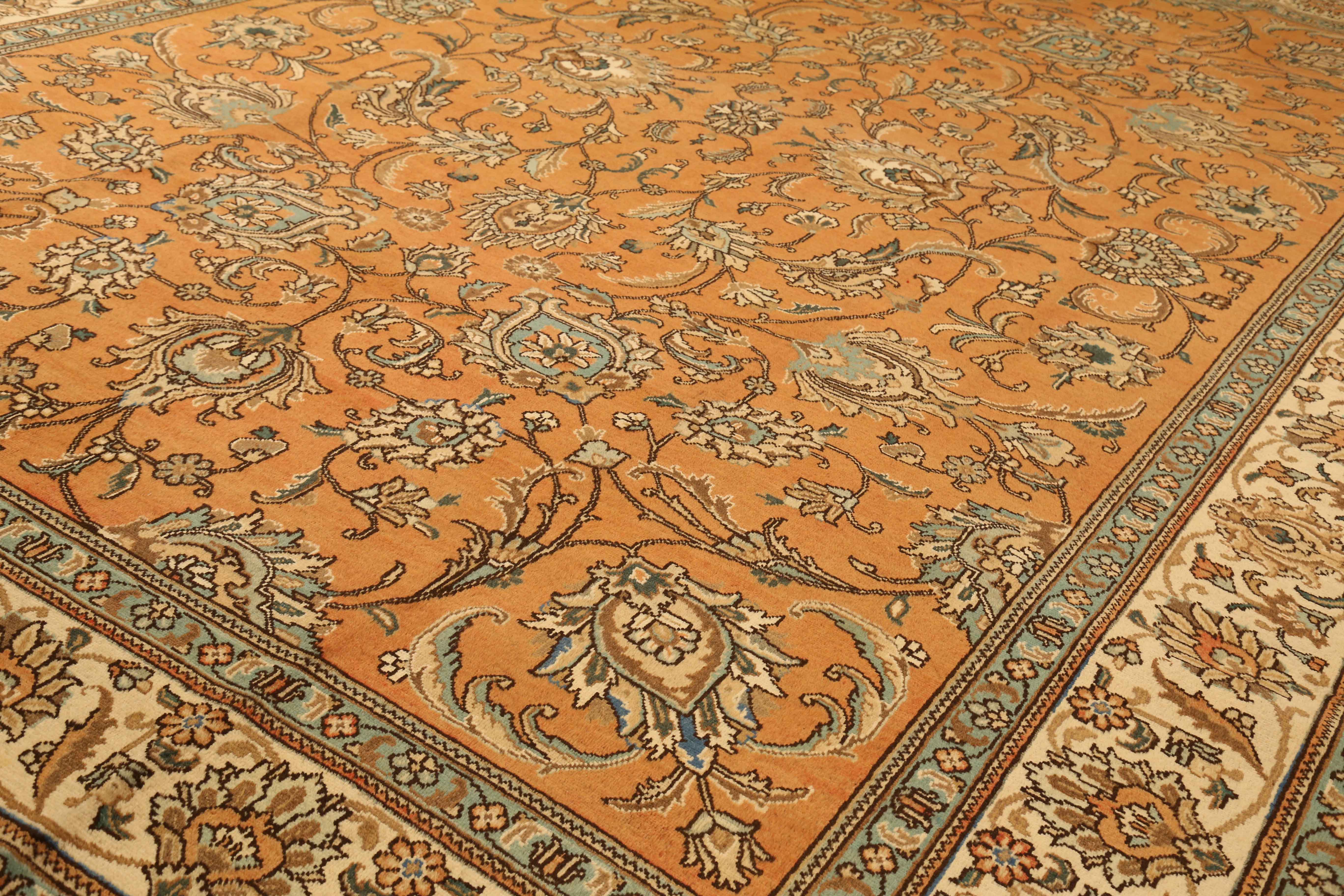 Thumbnail 5 for Antique Persian Tabriz Traditional Rug 12701