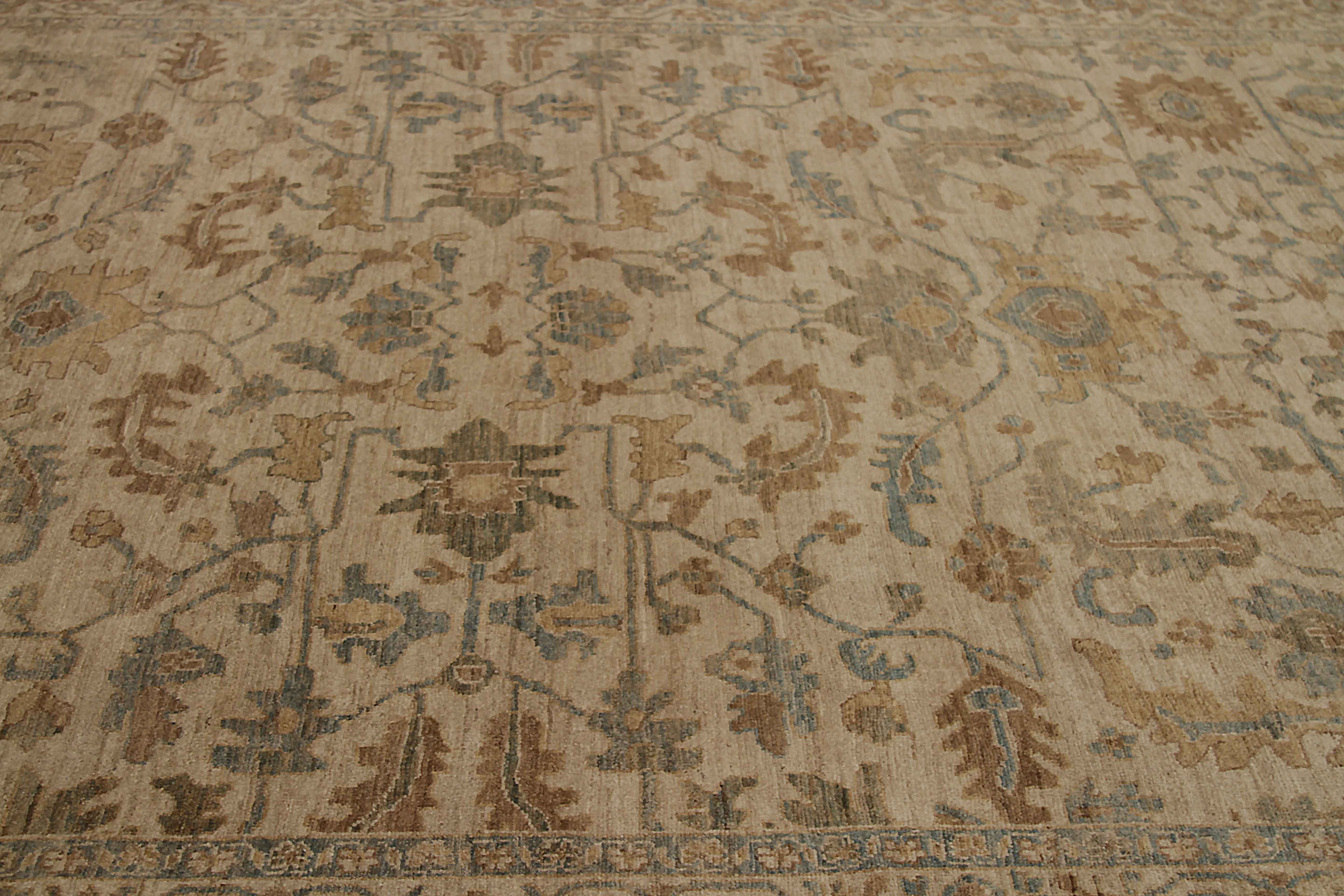 Thumbnail 13 for Turkey Sultanabad Transitional Rug 12512