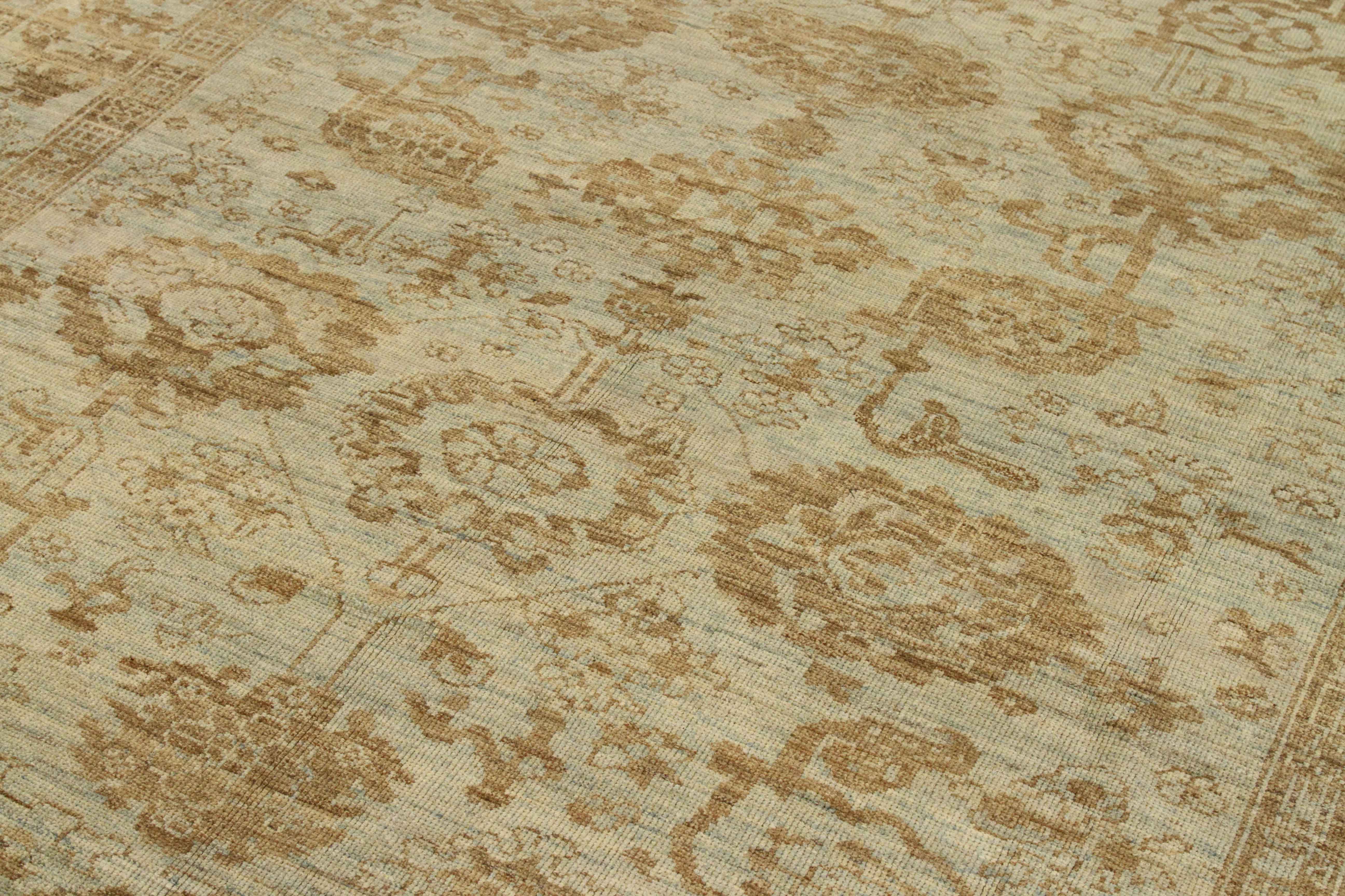 Thumbnail 2 for Persian Oushak Transitional Rug 67741