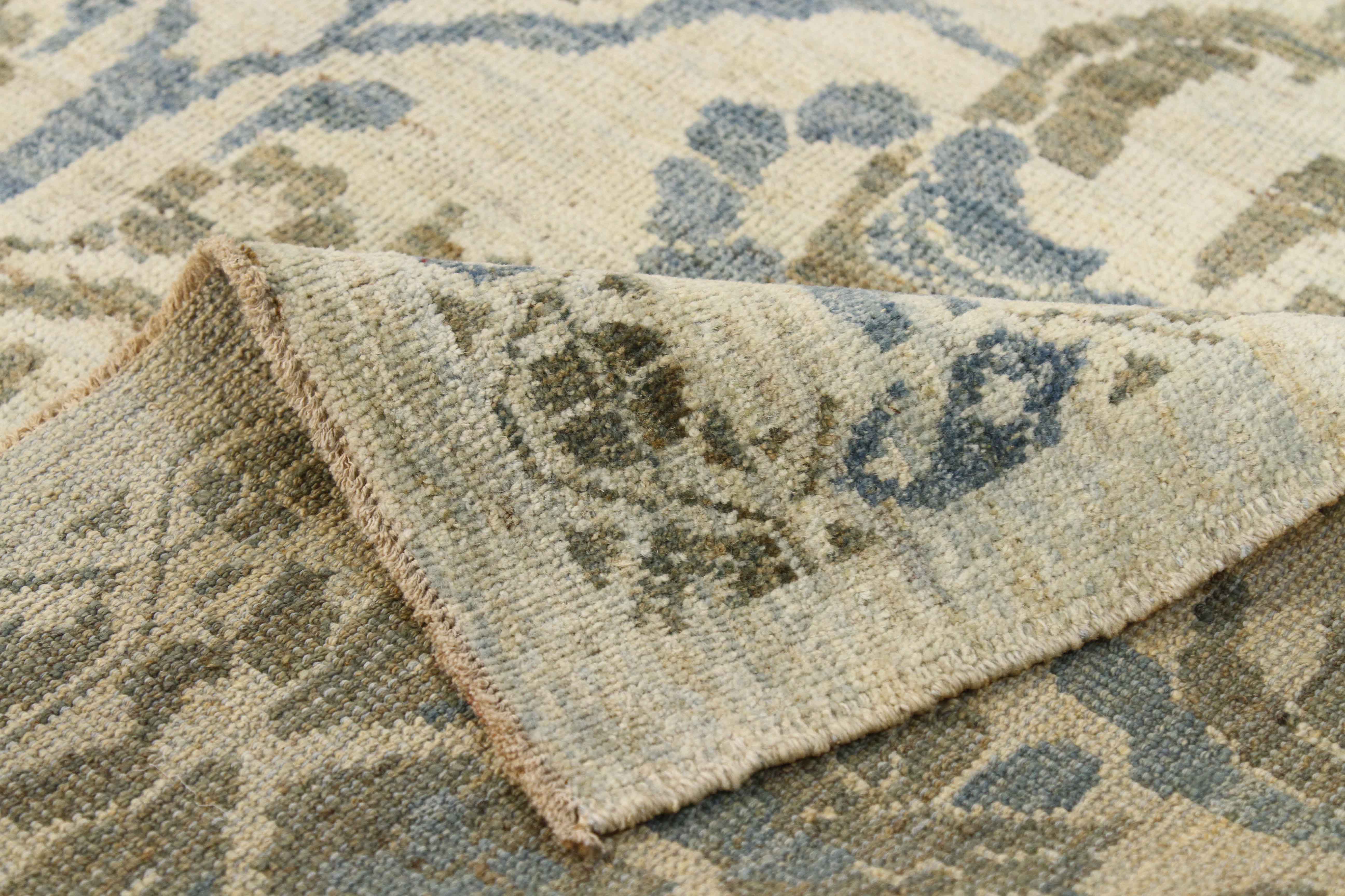 Thumbnail 10 for Persian Sultanabad Transitional Rug 67900