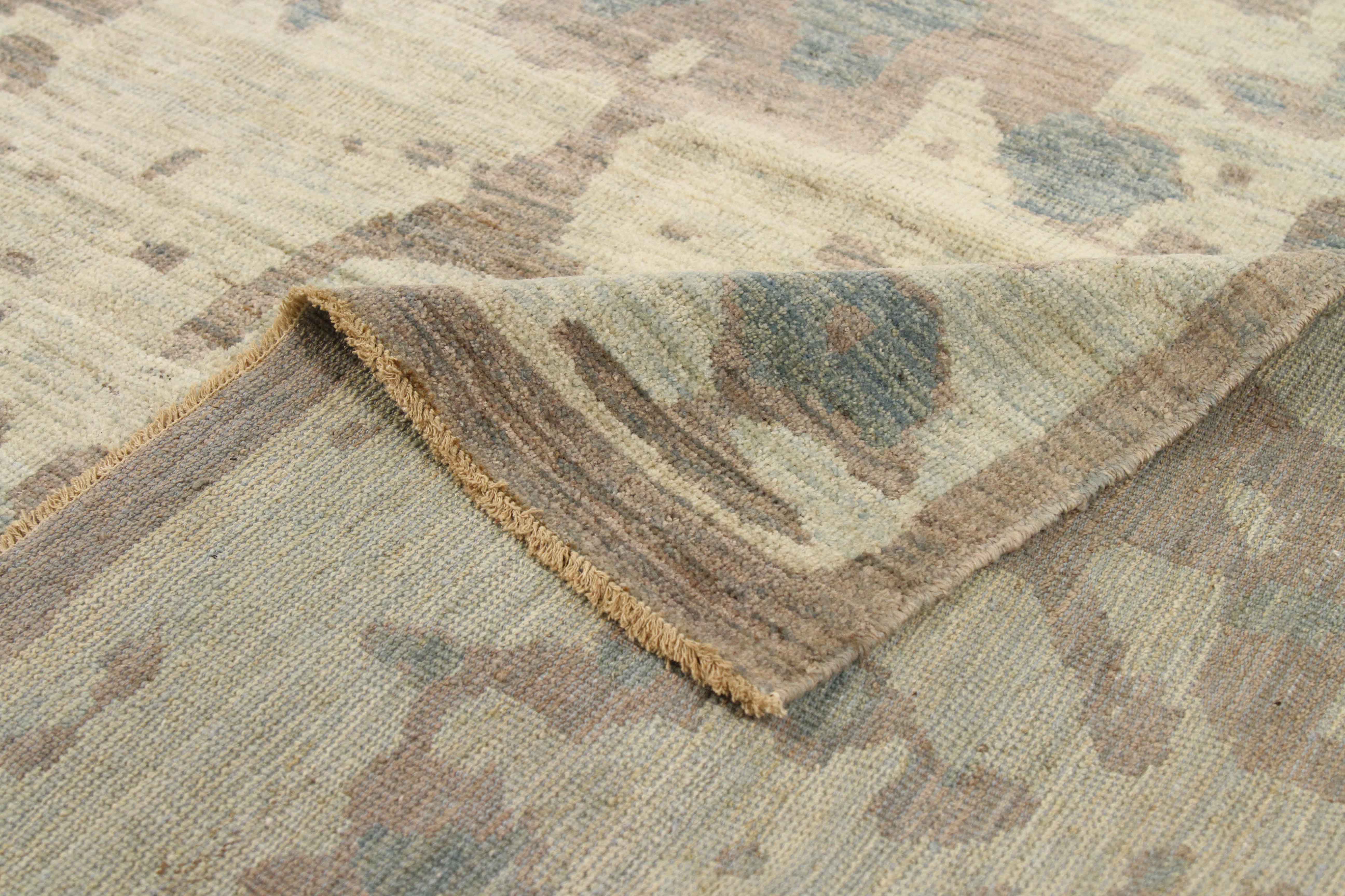 Thumbnail 4 for Persian Sultanabad Transitional Rug 67901