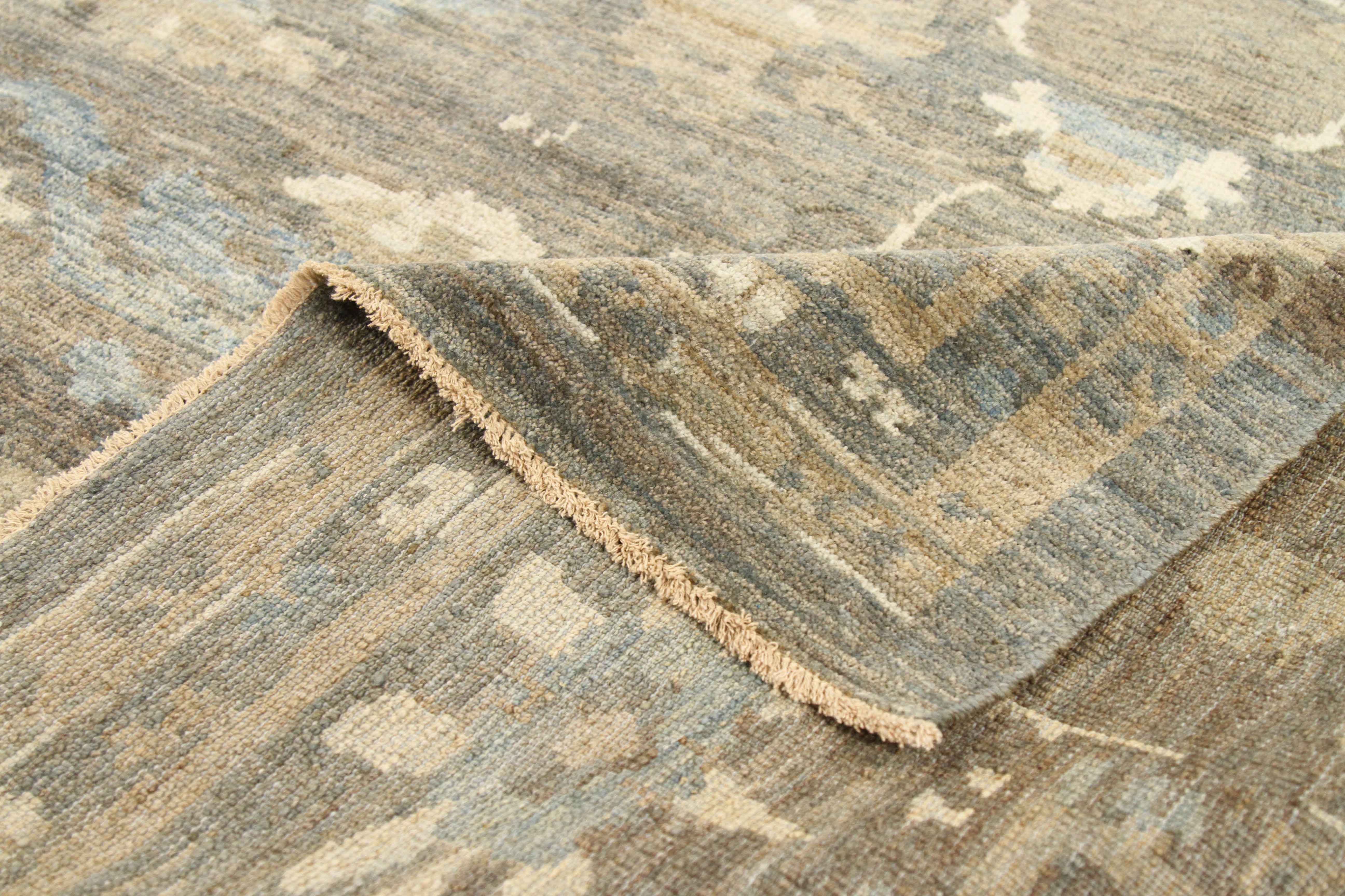 Thumbnail 3 for Persian Sultanabad Transitional Rug 67902