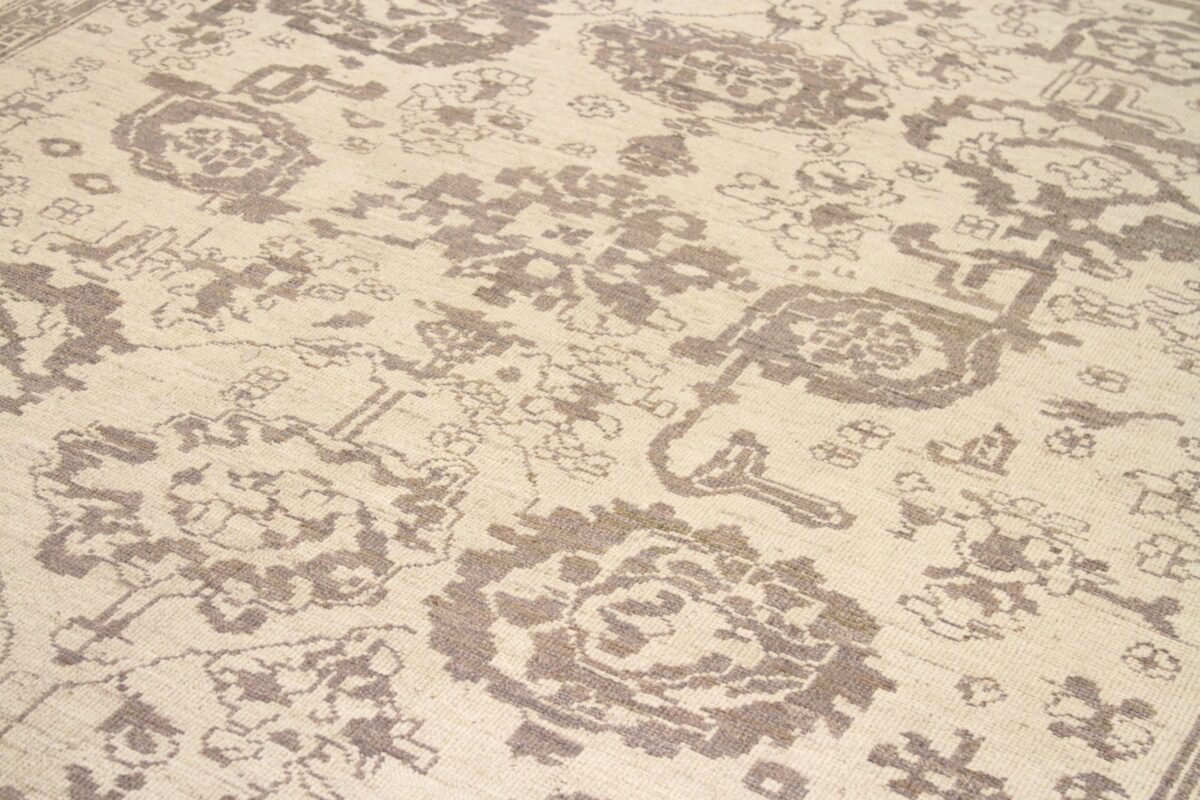 Thumbnail 15 for Persian Oushak Transitional Rug 88178